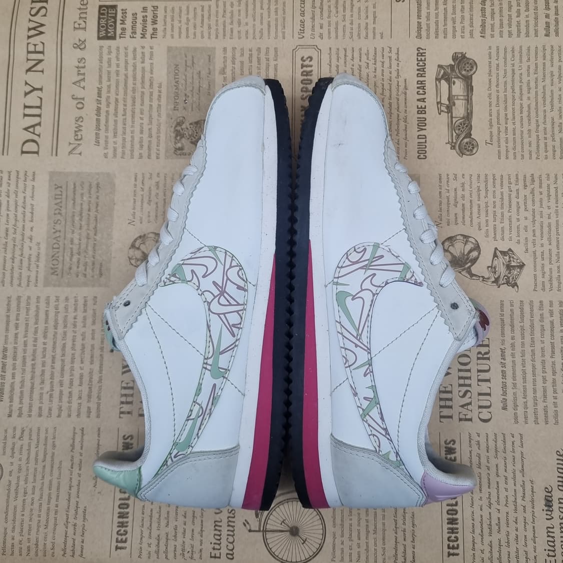 나이키 코르테즈 SE 여성운동화225 상품이미지5