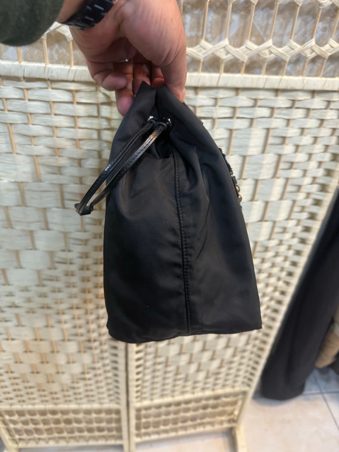 정품 프라다 나일론 복주머니 토트백 팝니다 상품이미지5