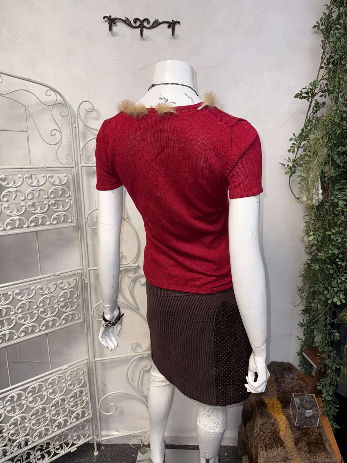 Red fur trimmed half knit 상품이미지3