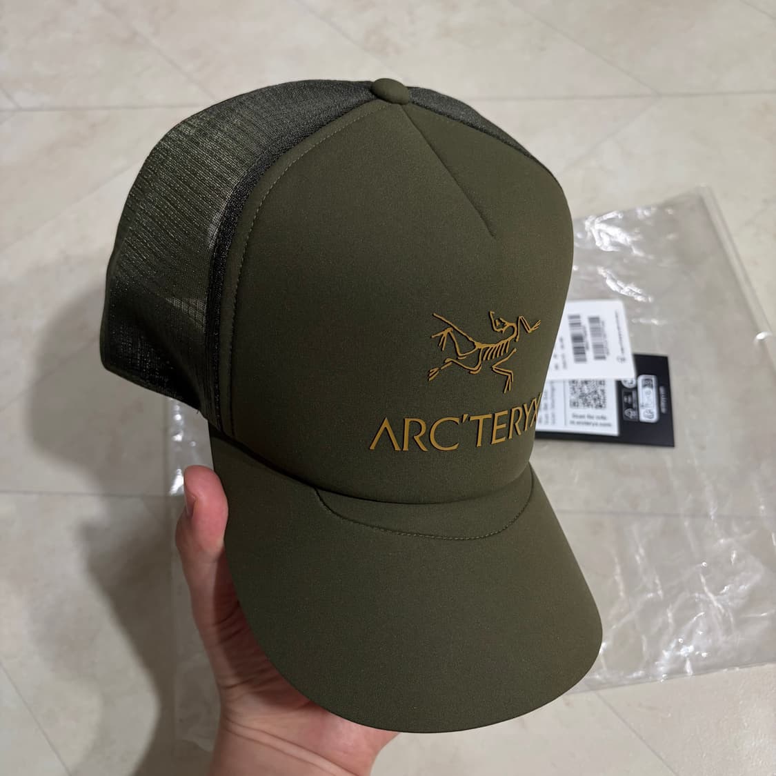 [새상품]아크테릭스 버드 워드 트러커 커브드 캡 포리지 상품이미지1