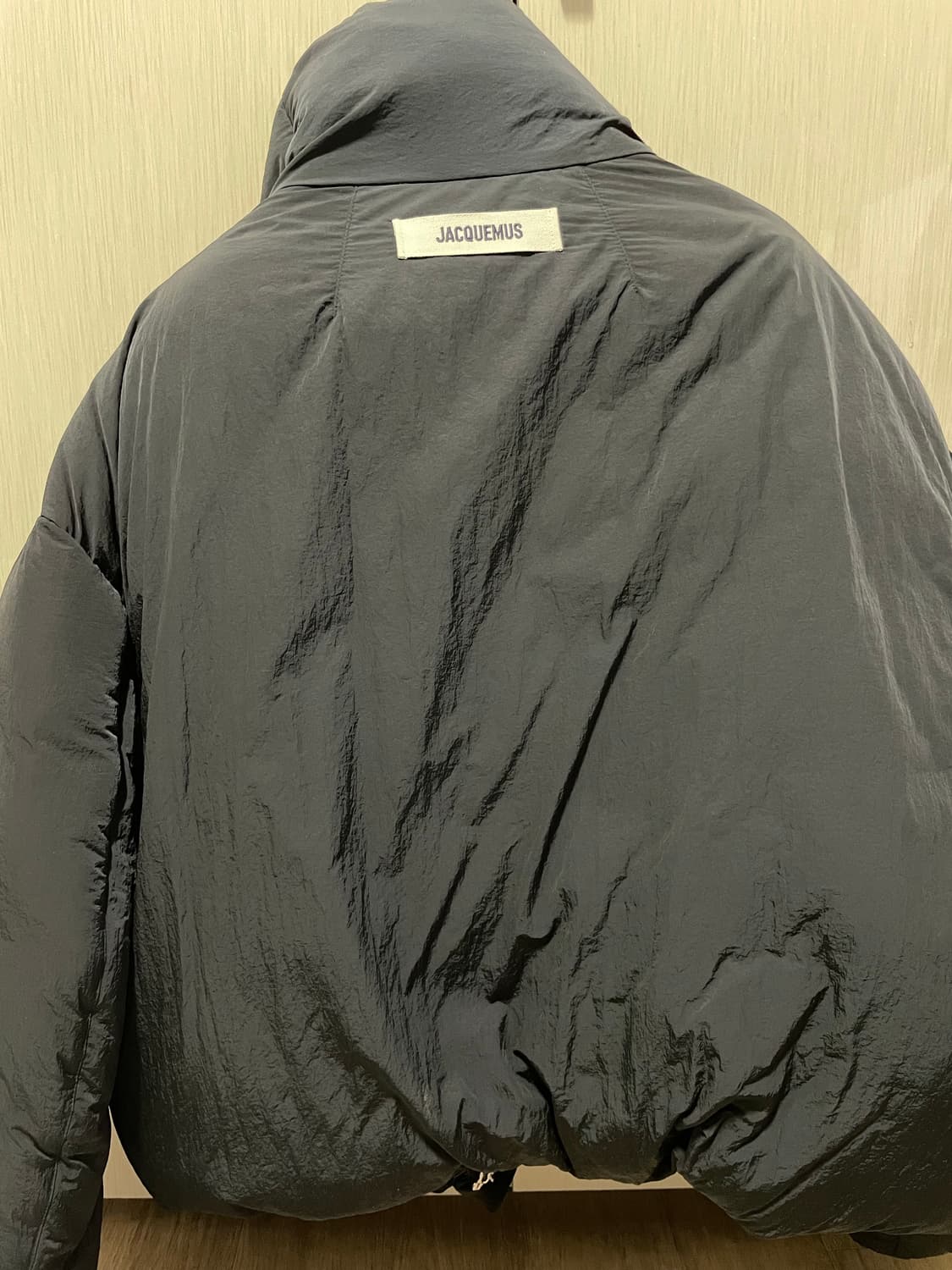 자크뮈스 코콘 패딩 자켓 사이즈50 상품이미지2