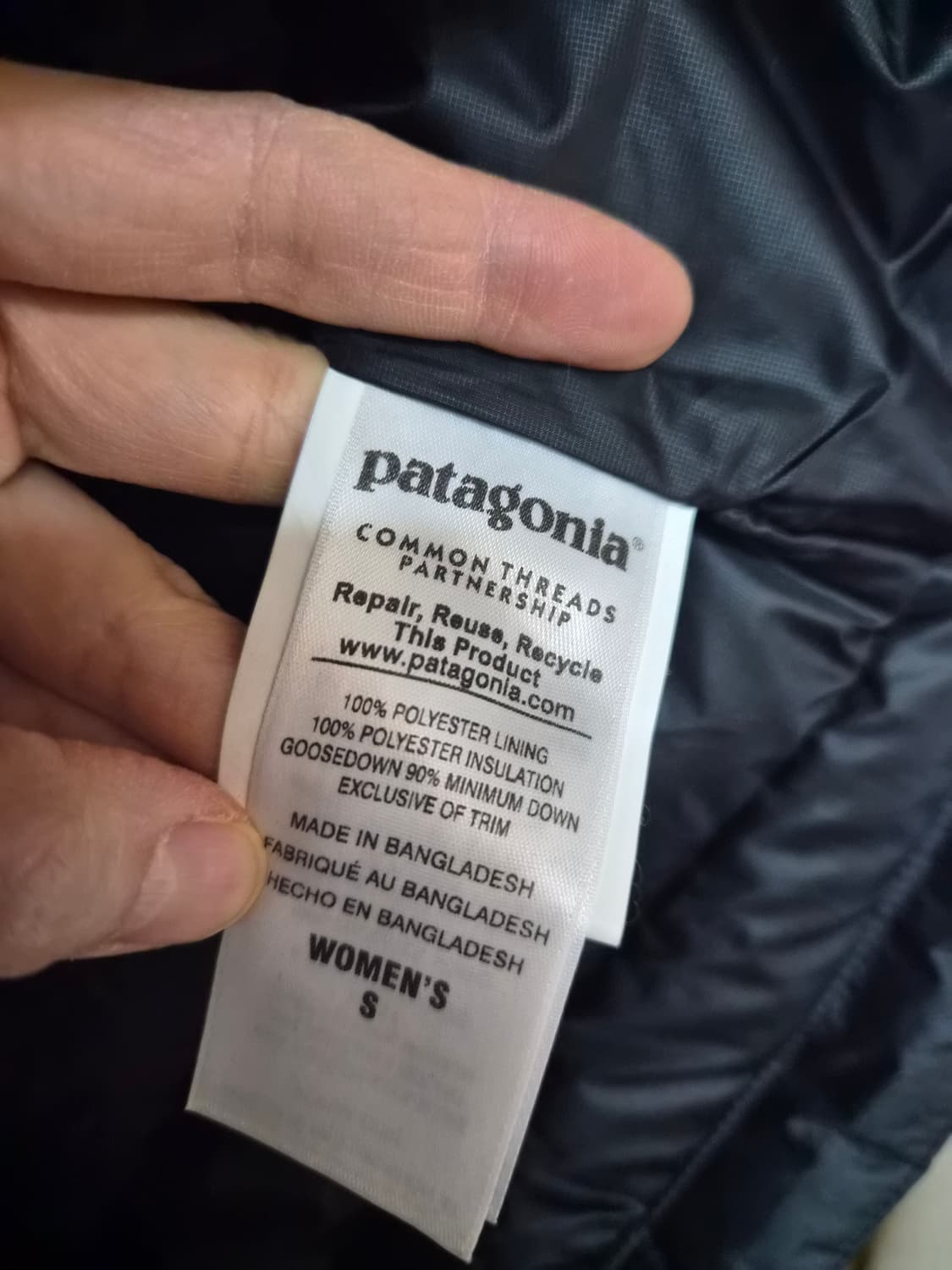 파타고니아 여성 경량후드패딩 상품이미지6