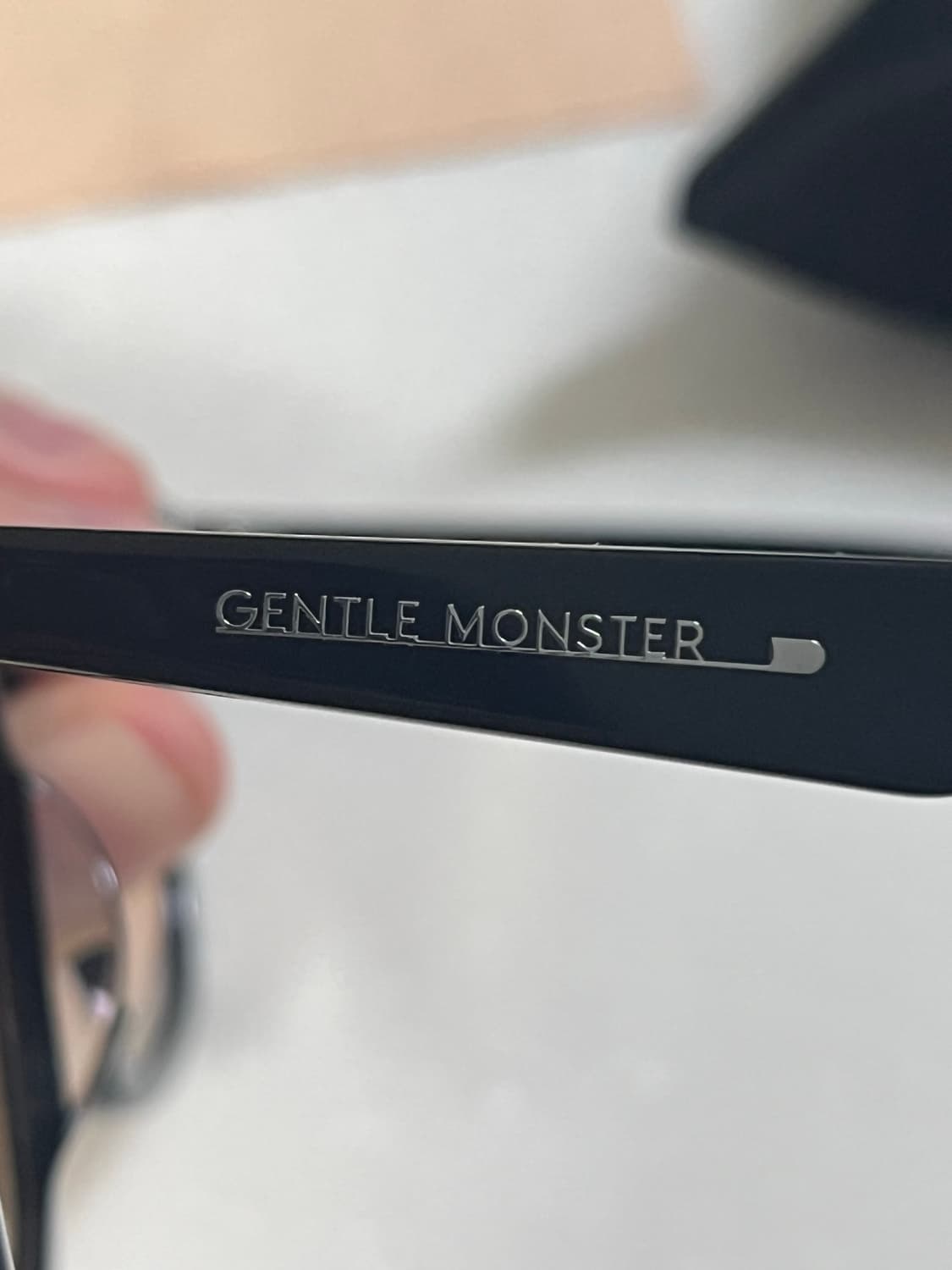 젠틀몬스터 모마티01 오렌지 틴트 상품이미지3