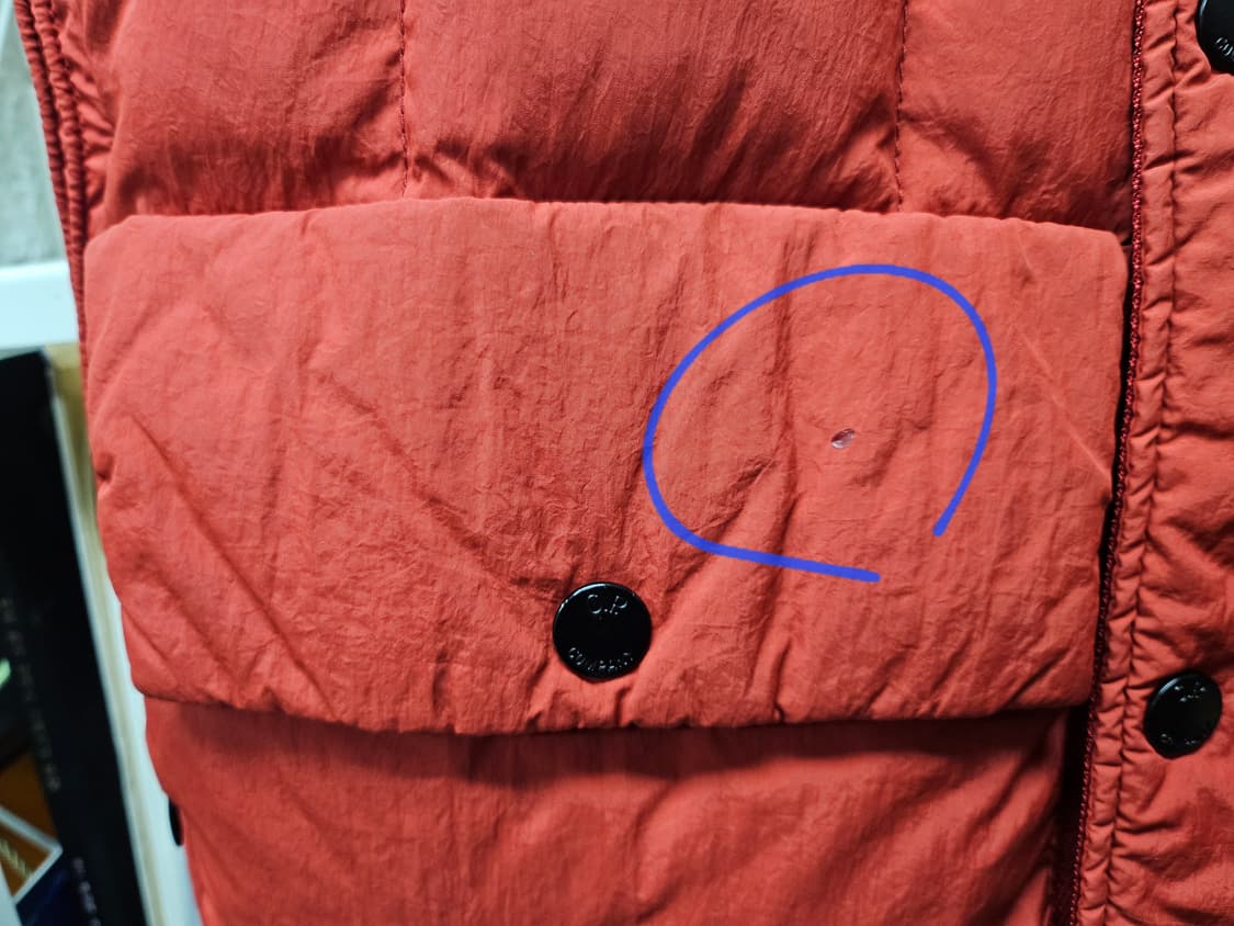 cp컴퍼니 고글 패딩조끼 95 후드 다운베스트 XD30 상품이미지8