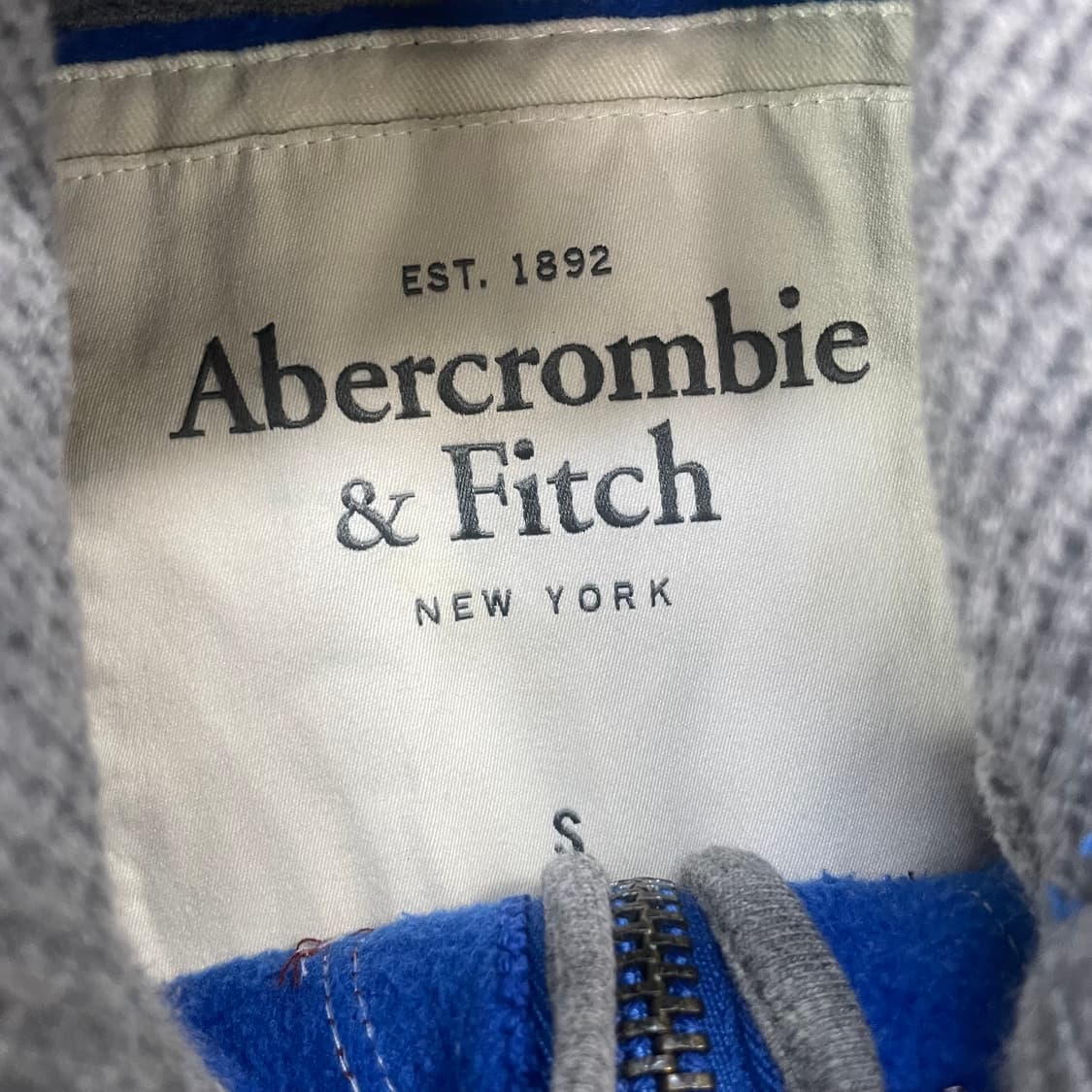 아베크롬비 스펠 로고 후드집업 블루 상품이미지3