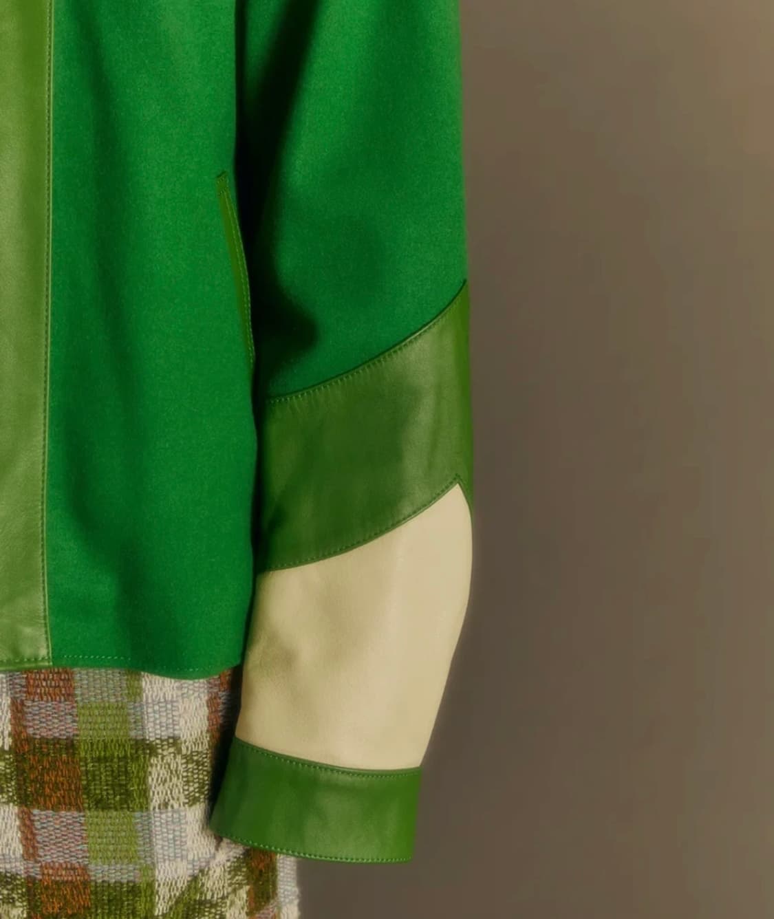 [새상품/XL] 앤더슨벨 모터사이클 레더 바시티 자켓 그린 상품이미지6