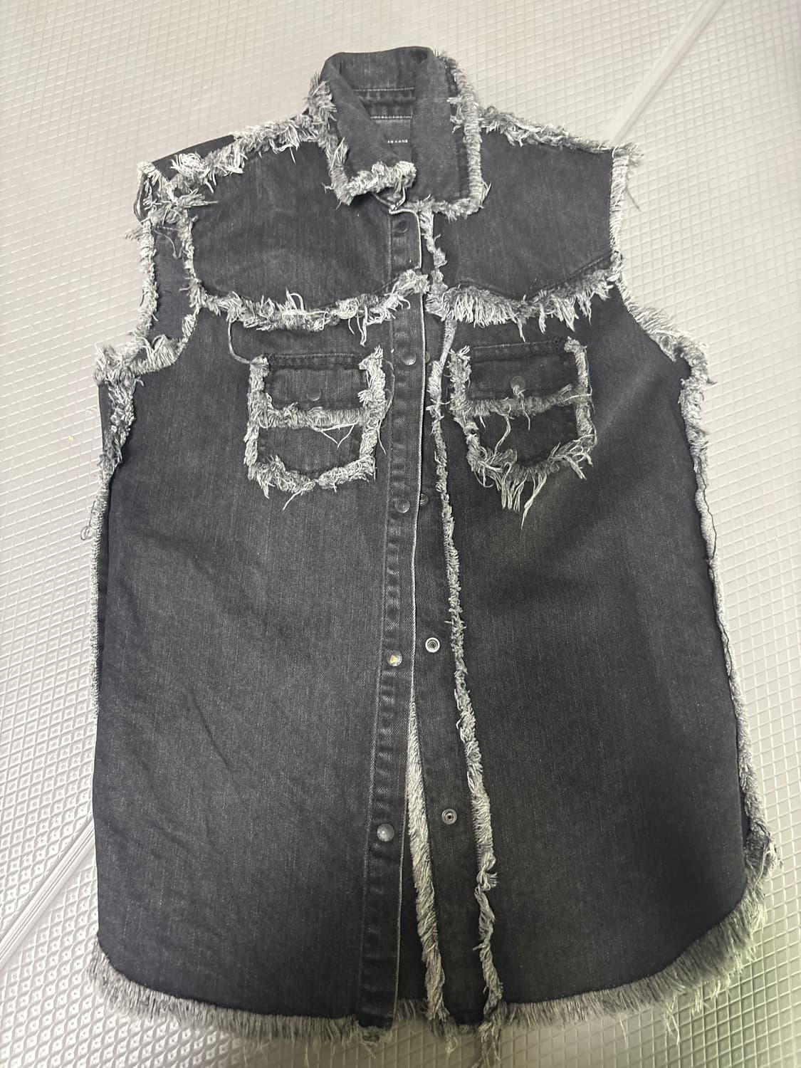 Christopherkane 프린지데님조끼셔츠 상품이미지1