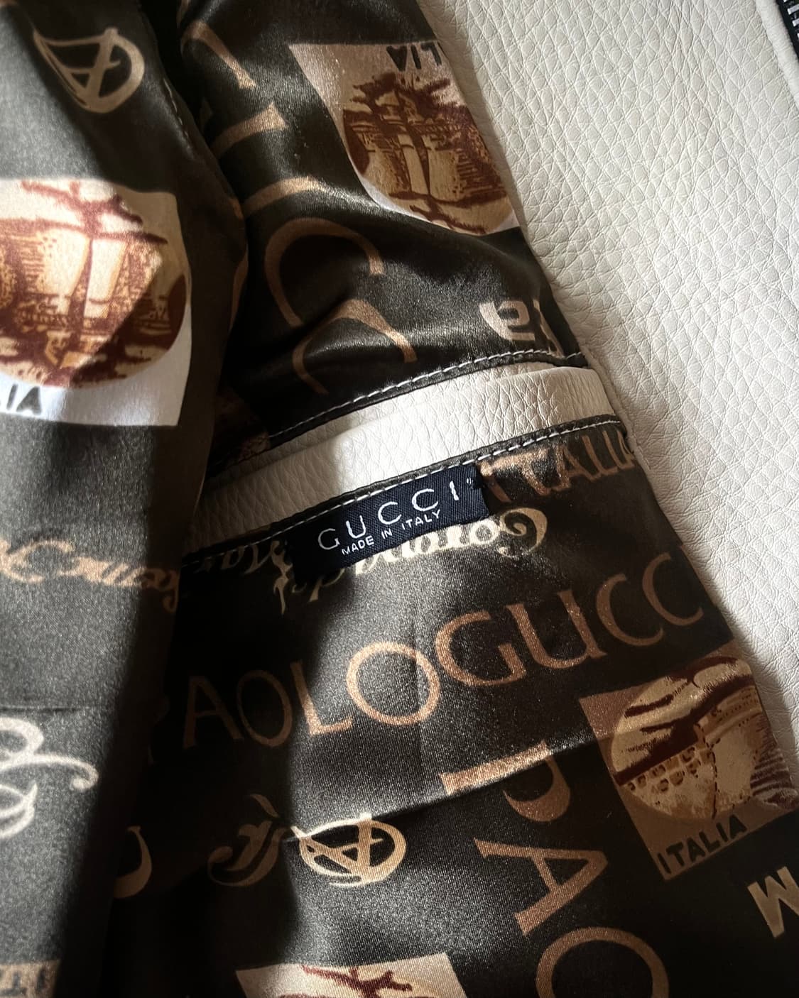 Old GUCCI Bootleg Calf-Hair Zebra Vest 상품이미지9