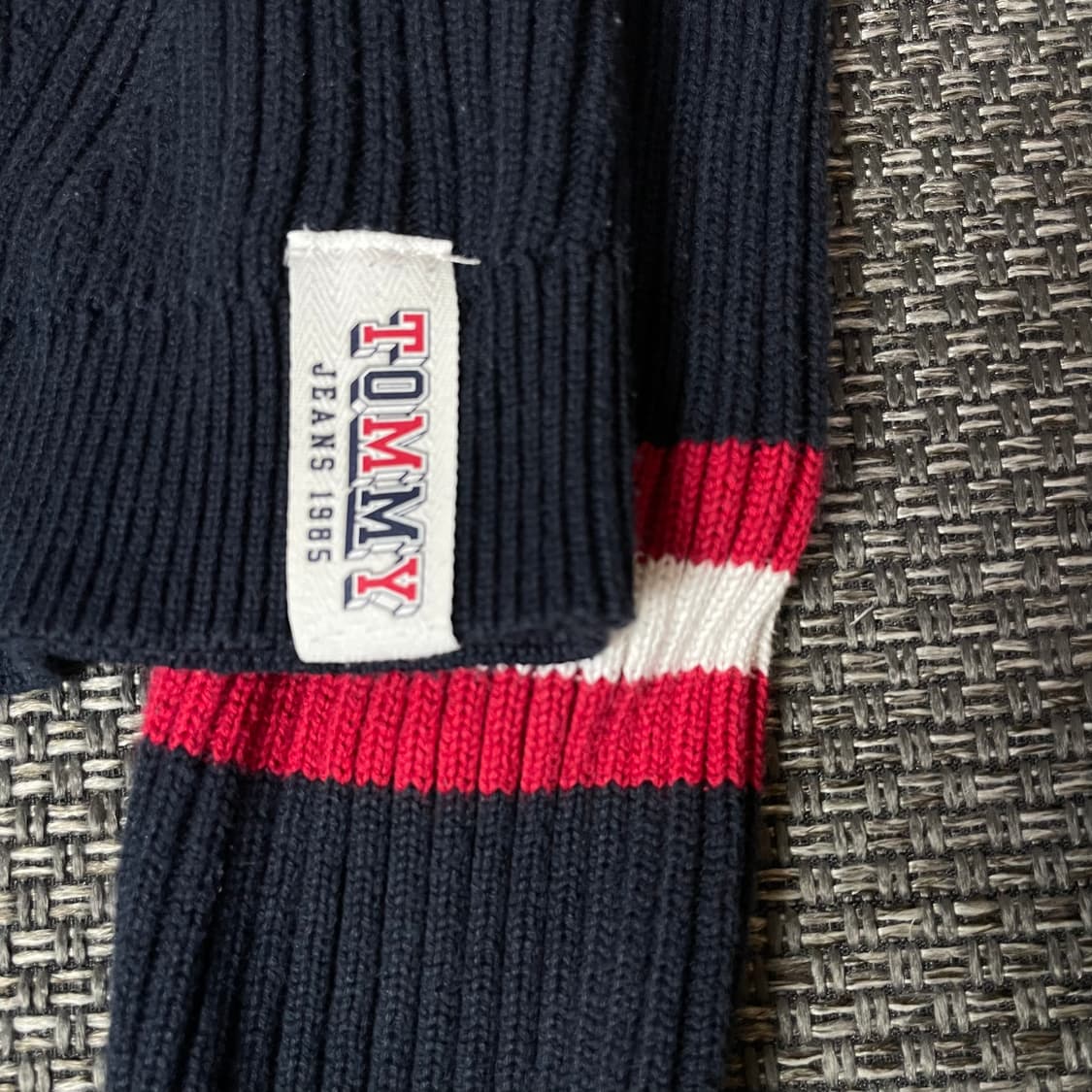 타미진스 네이비 레드 화이트 단가라 긴팔 니트 S 상품이미지5