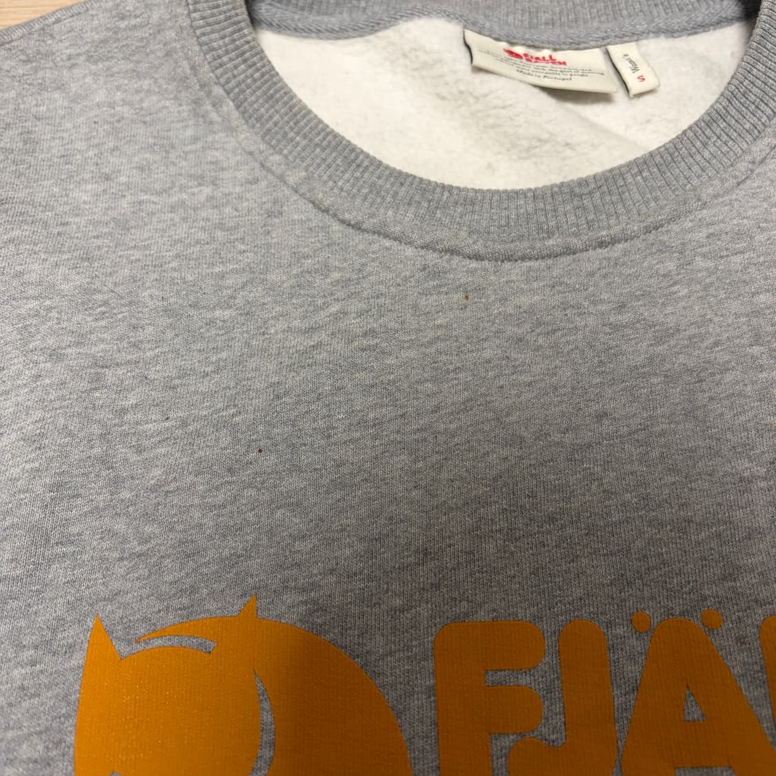 W)피엘라벤 로고 기모 그레이 맨투맨 상품이미지5