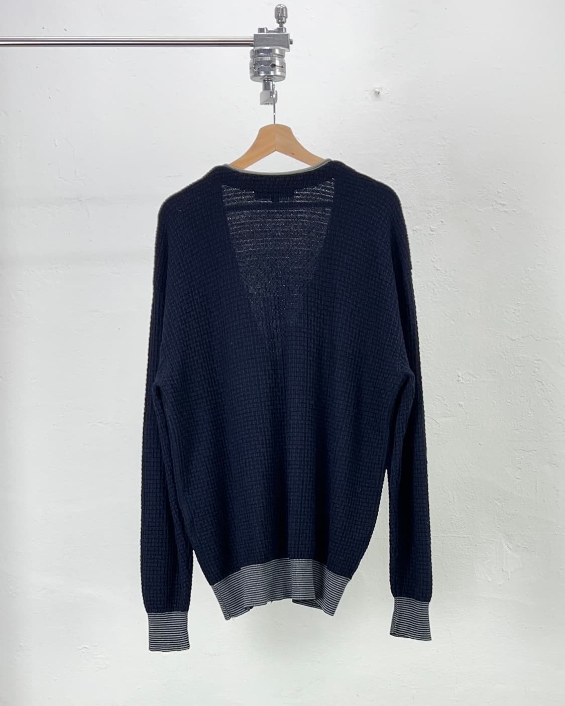 90s 크리스찬 디올 네이비 와플 배색 니트 가디건 상품이미지6