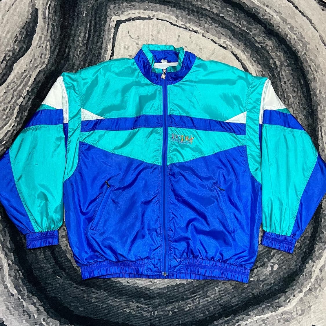 Crazy Pattern Windbreaker 상품이미지1