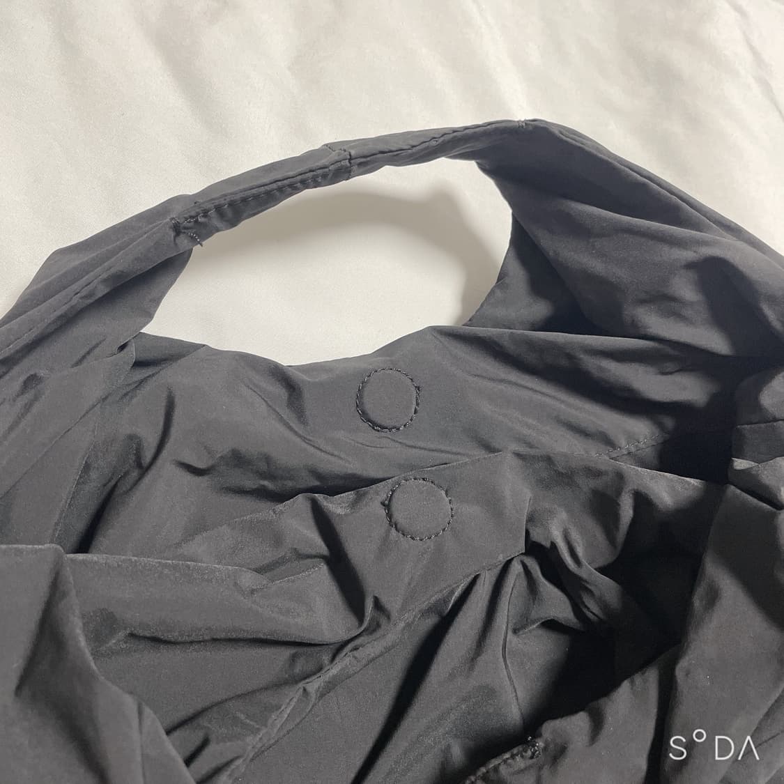 COS 코스 토트백 블랙 상품이미지4