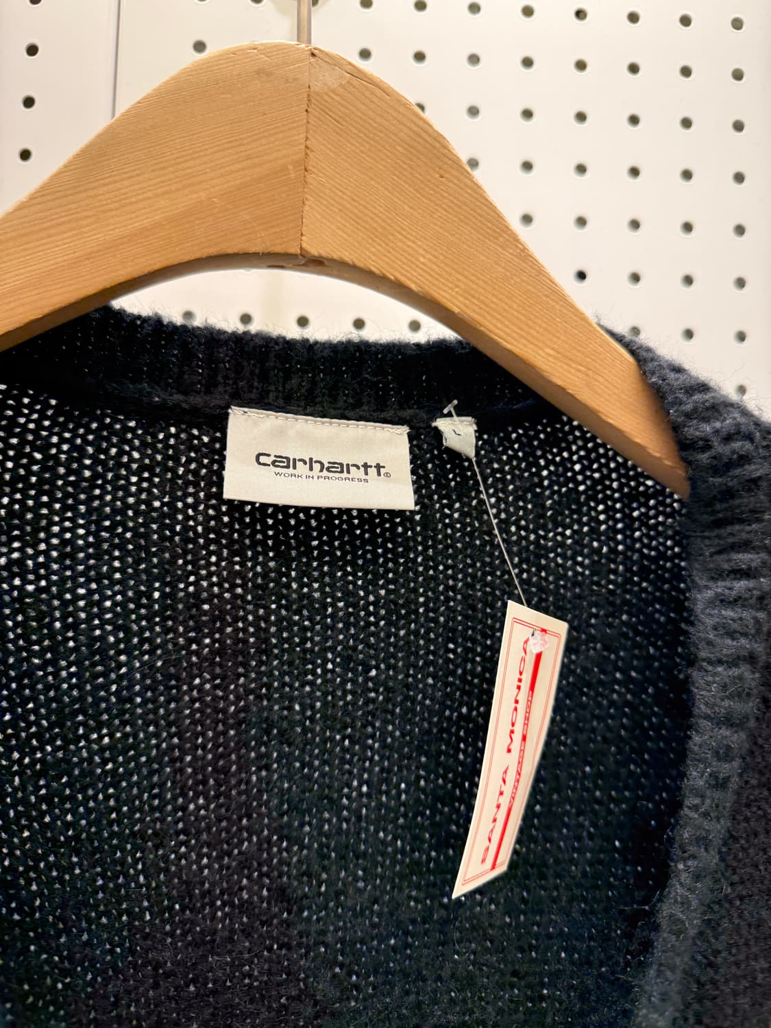 칼하트 로고 자수 브이넥 니트 가디건 U1374 상품이미지5