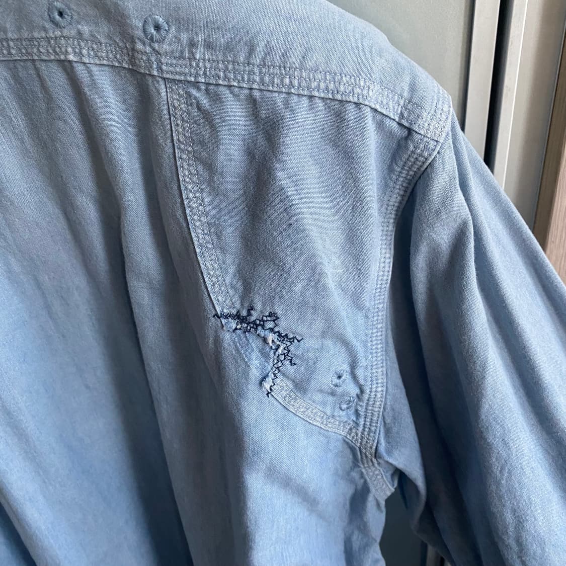 Kapital 캐피탈 샴브레이 데미지드 워크 셔츠 상품이미지7