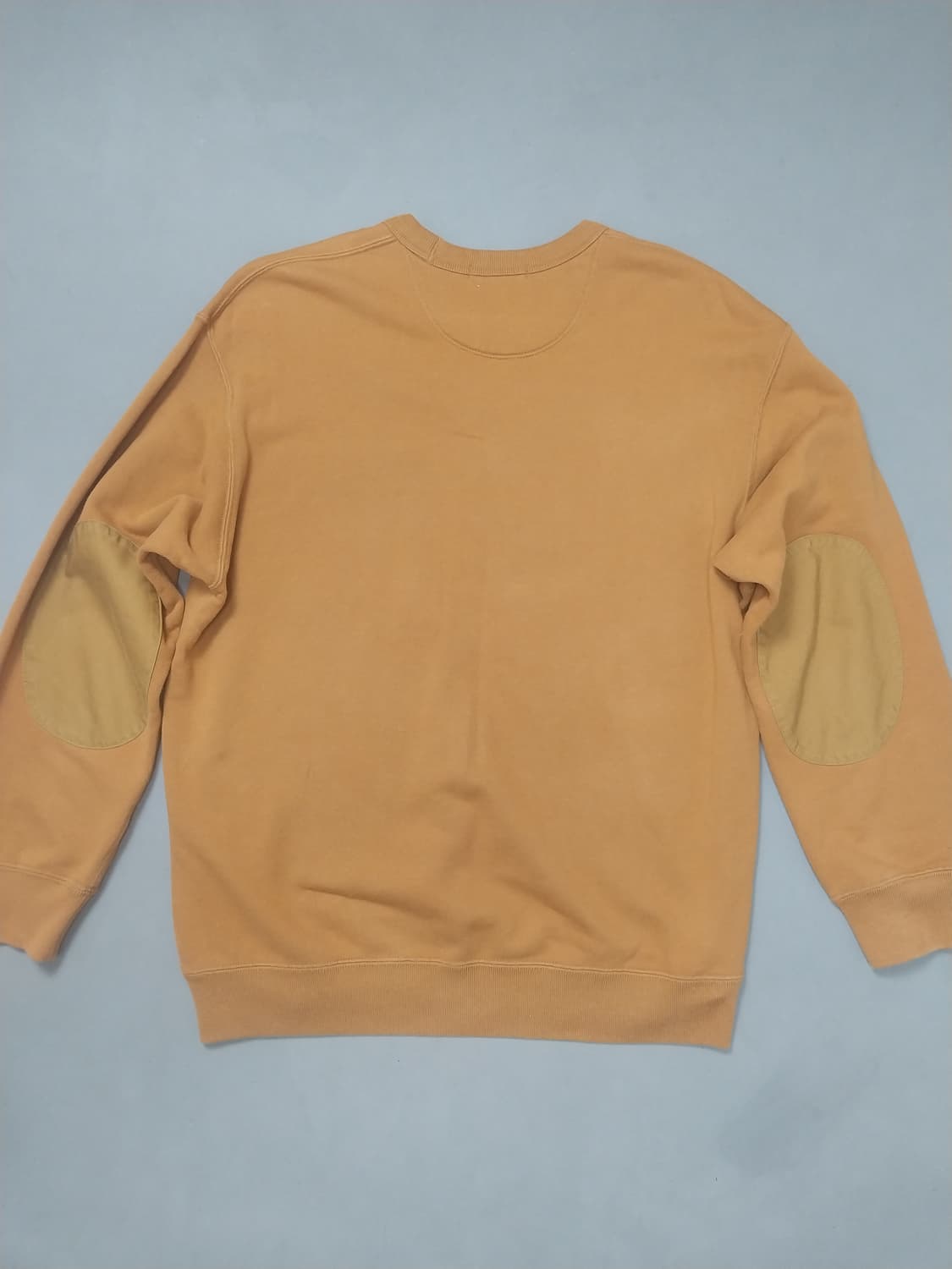 [L] 유니클로 X JW앤더슨 브릭 브라운 맨투맨 콜라보 상품이미지8