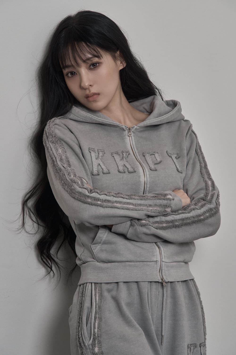 카키포인트 피그먼트 후드집업 라이트 그레이 상품이미지2