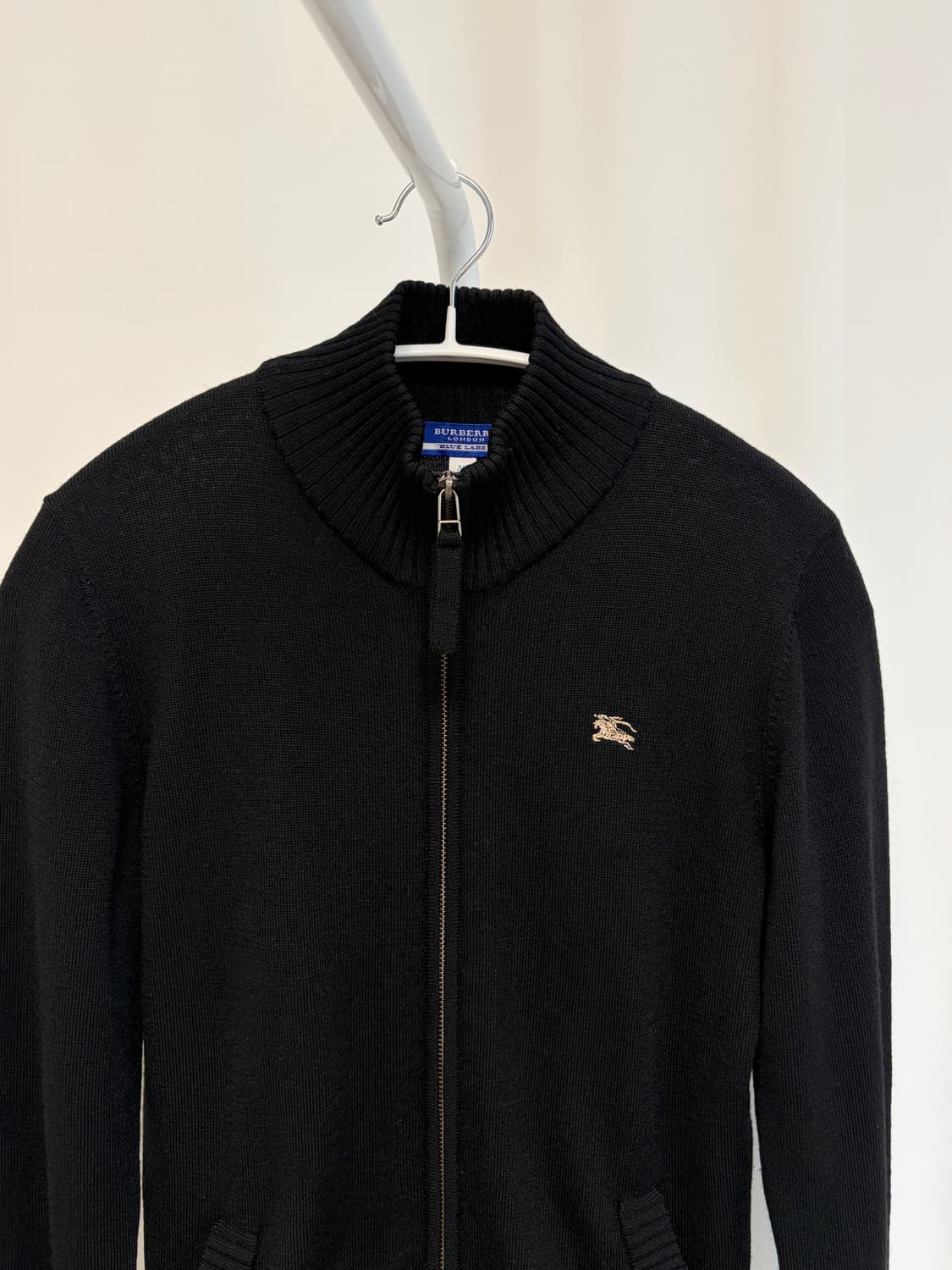 버버리 울 니트 집업 가디건 블랙 상품이미지5