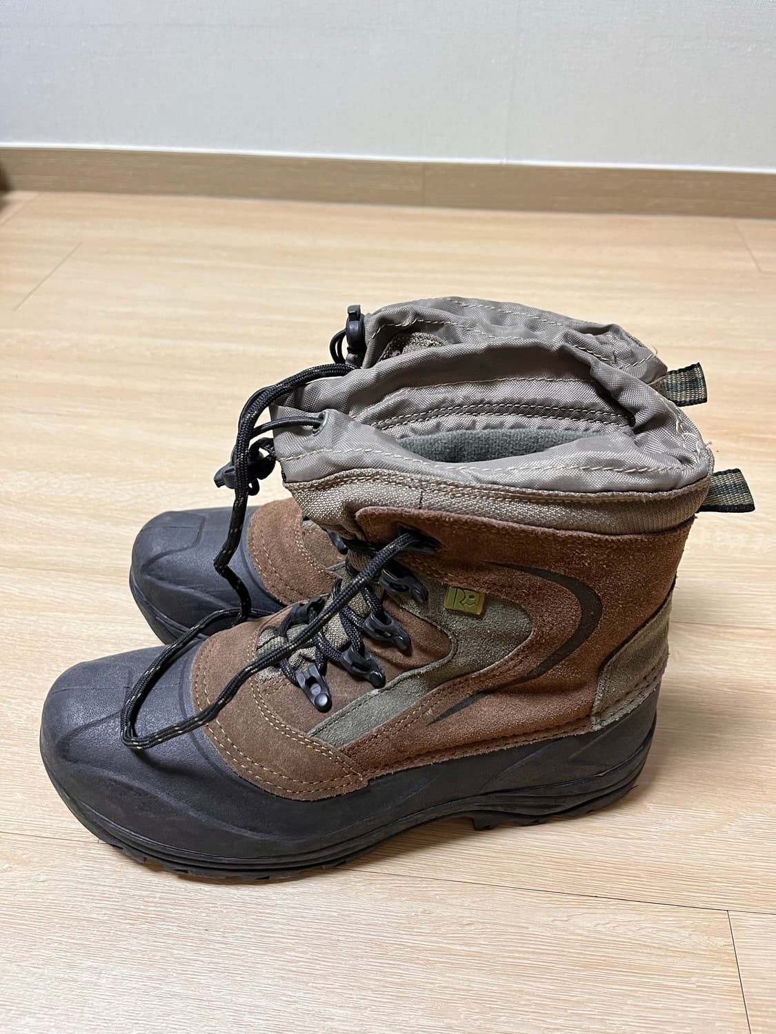 방한화 44.5사이즈 상품이미지1