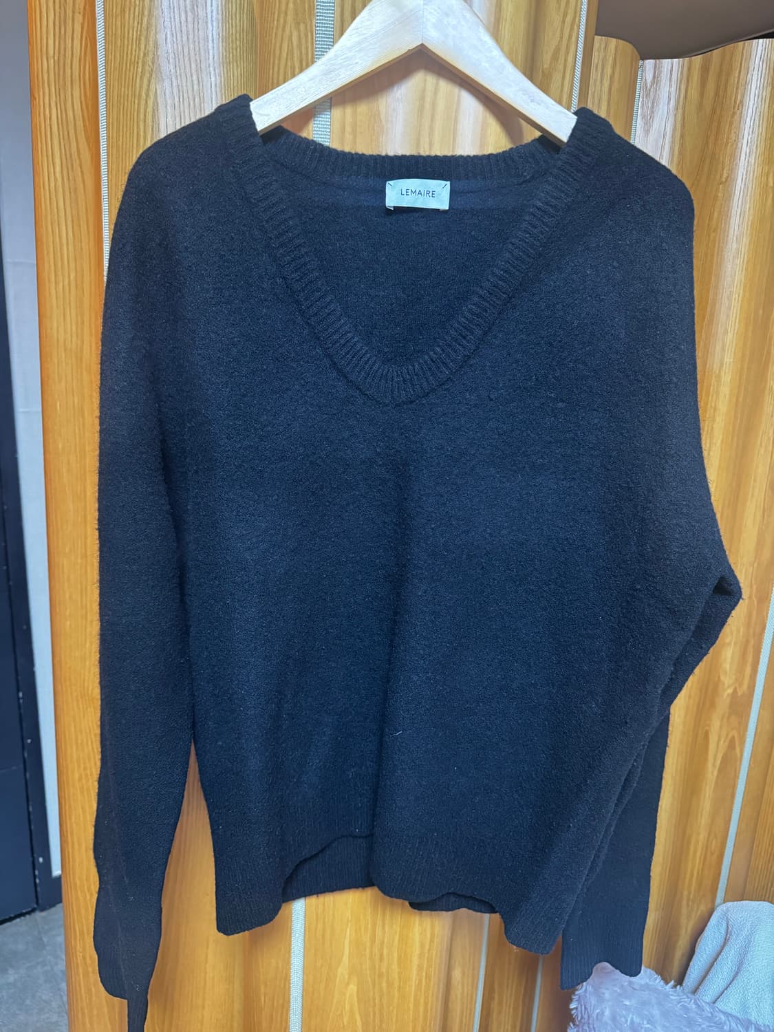 르메르 브이넥 니트 블랙 M 상품이미지1