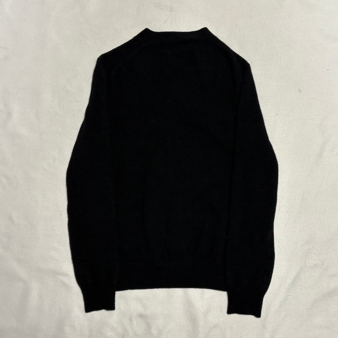 L 꼼데가르송 레드하트와펜 여성용 블랙 울 가디건 상품이미지3