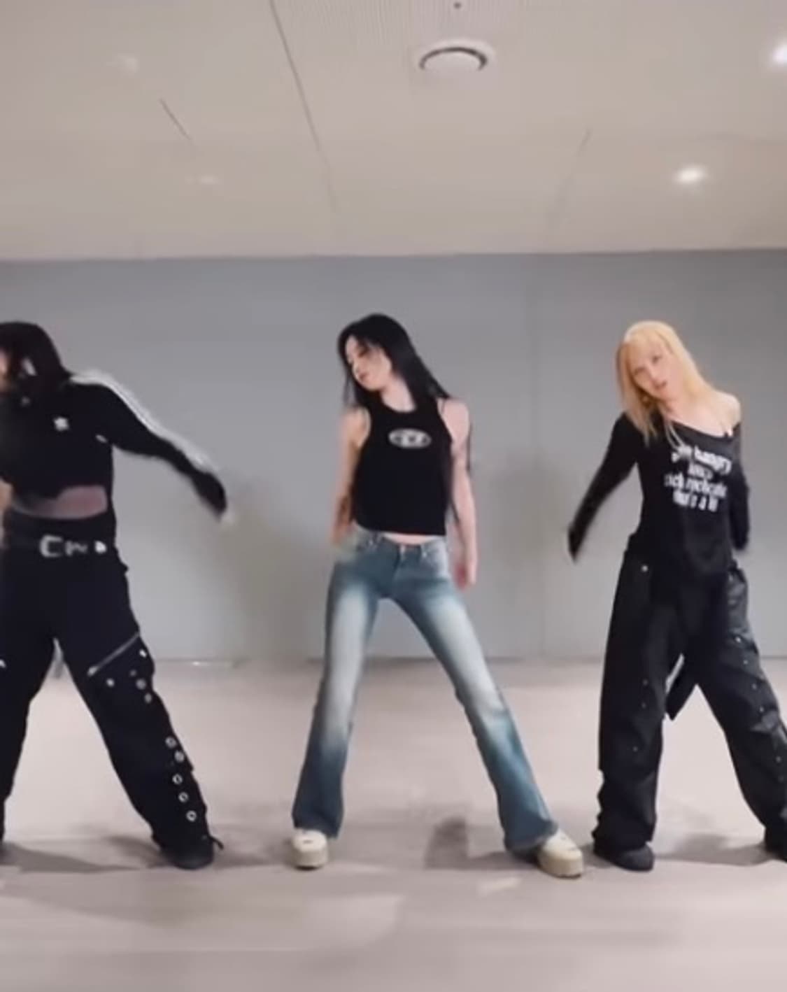 새상품) 하투하 이안 청바지 히프나틱 니클런 워싱 부츠컷 팬츠 상품이미지1