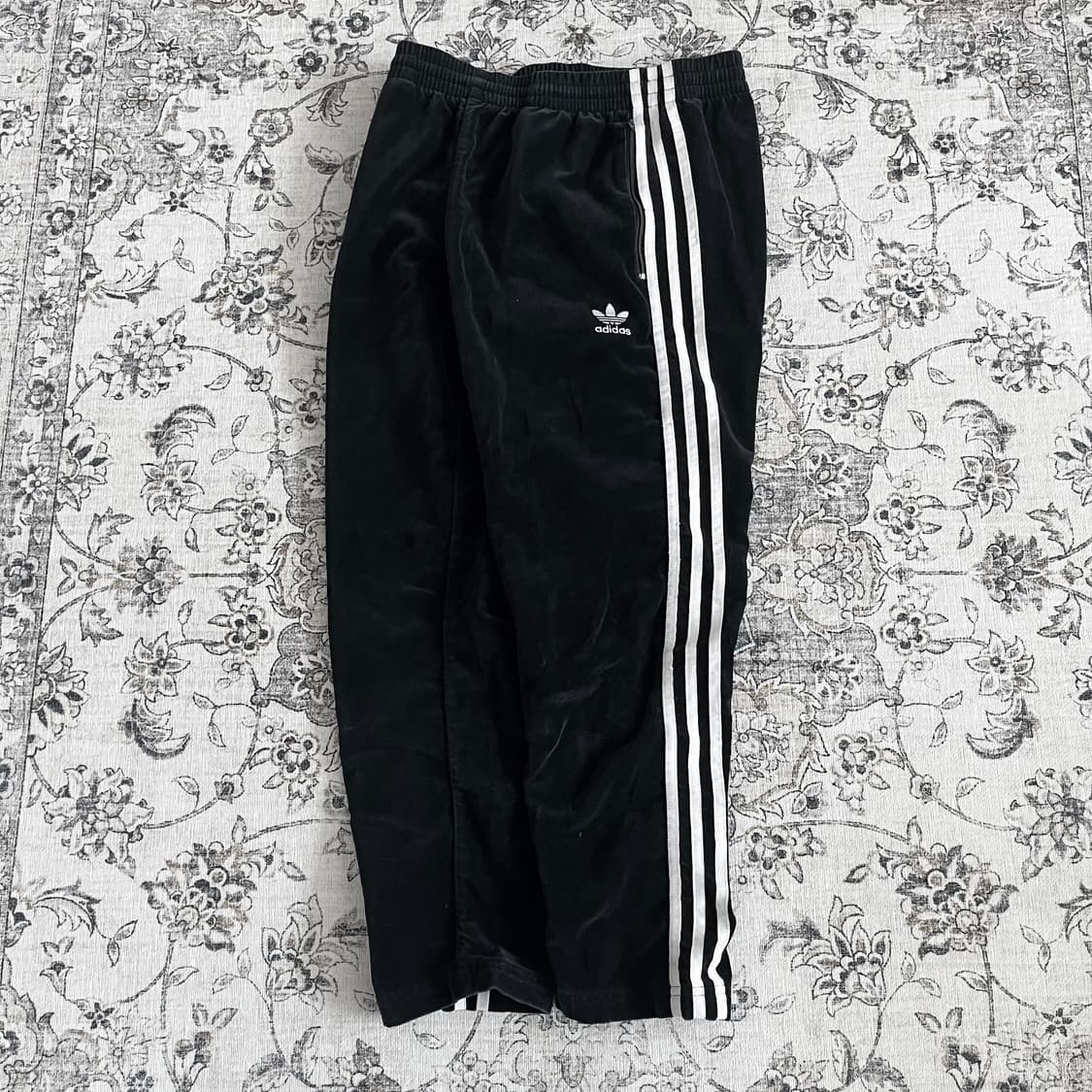 아디다스 일본판 유로파 벨벳 트랙팬츠 상품이미지2