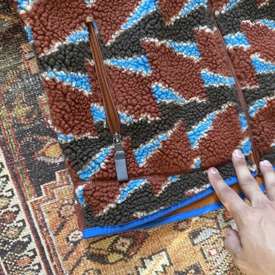 파타고니아 클래식 레트로-X 플리스 자켓 캔자스 스카이 클래식 탄 상품이미지3