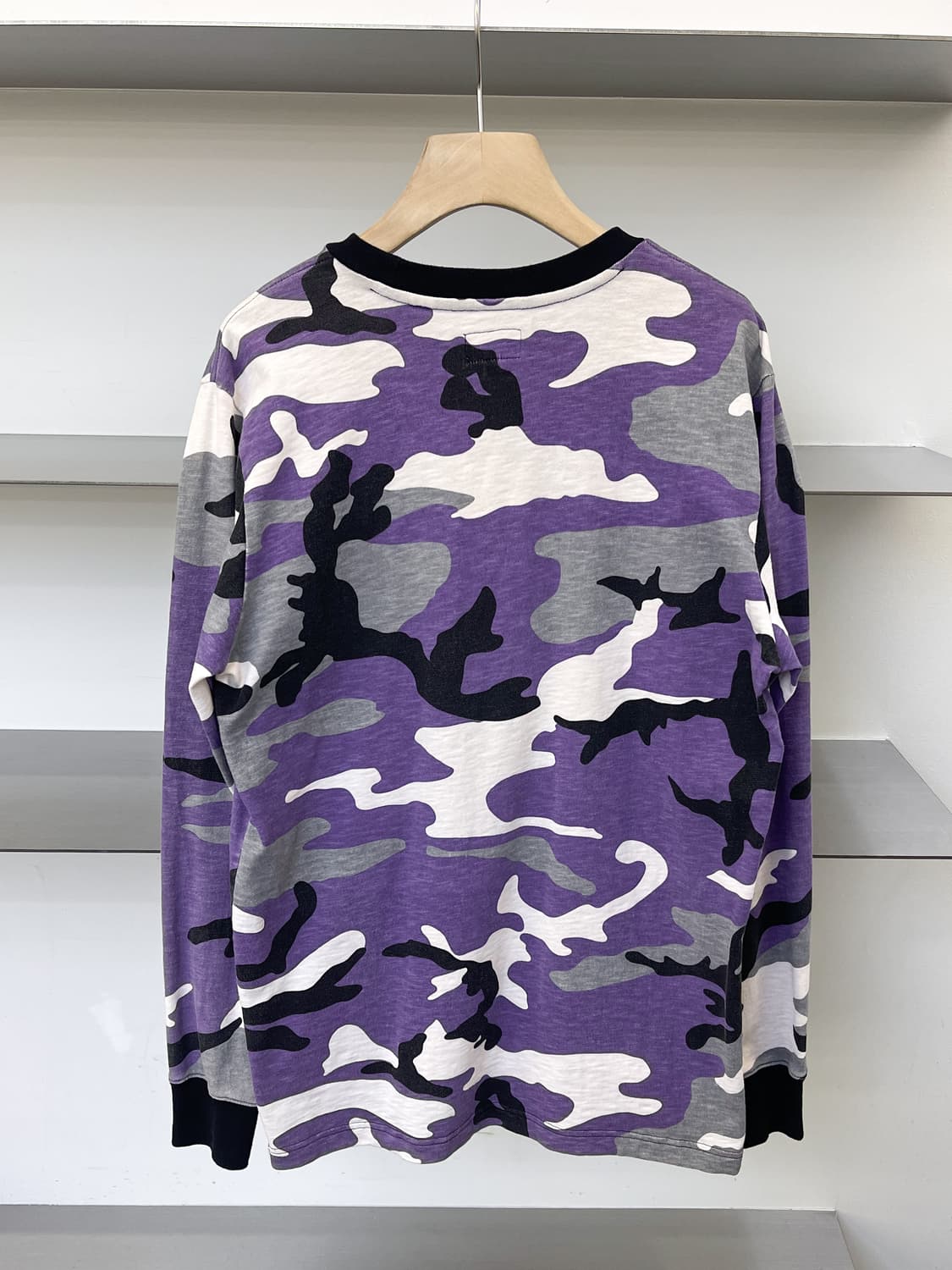 슈프림 16fw퍼플 카모 롱슬리브 티셔츠 상품이미지4