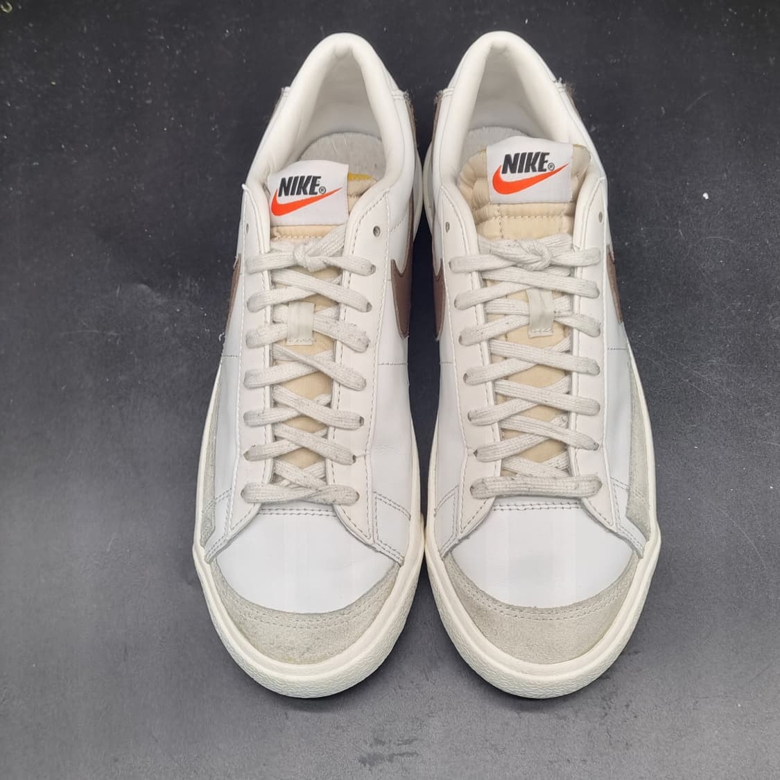나이키 블레이저 로우77 스니커즈 255 상품이미지2