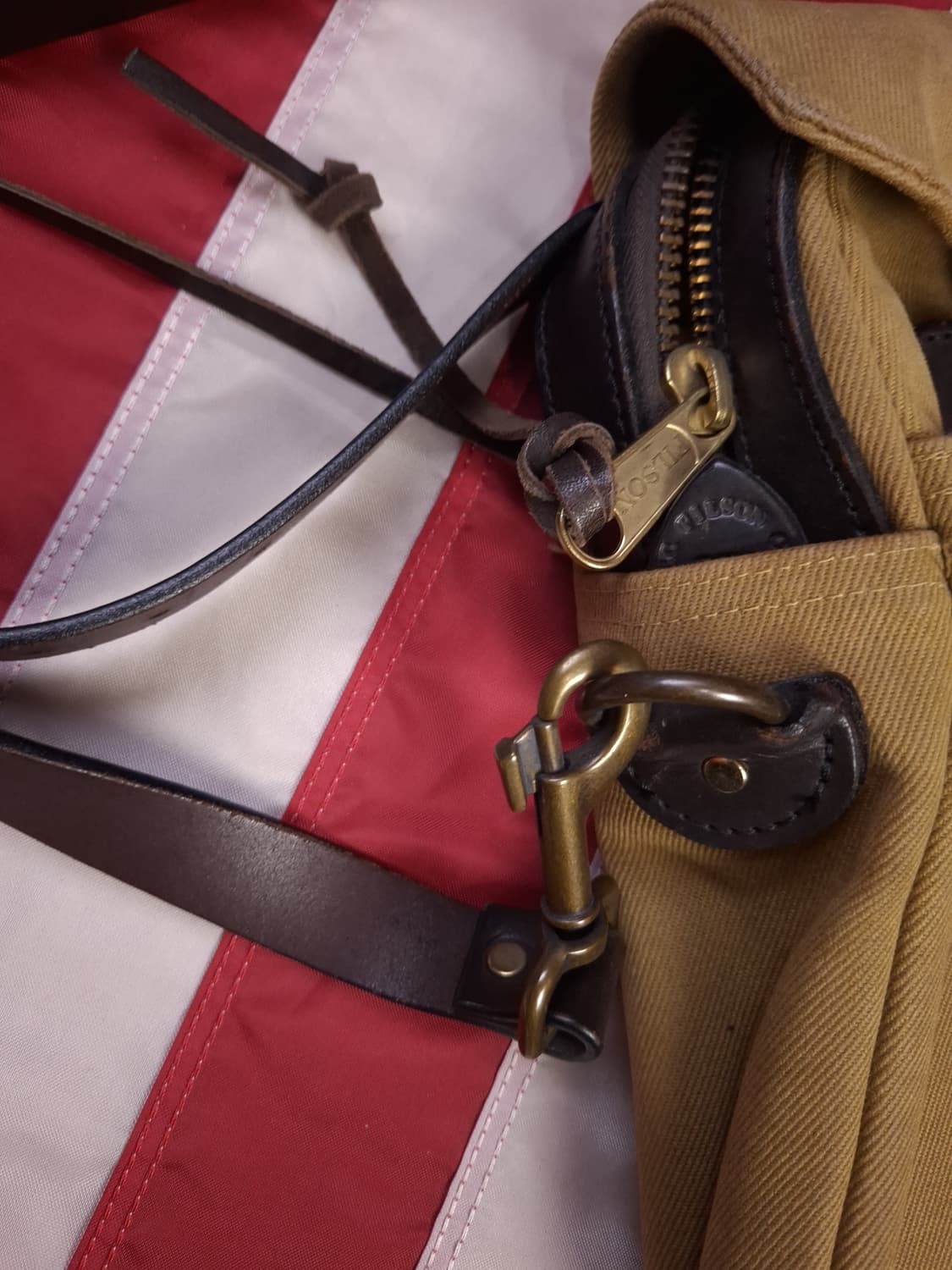 오리지날 FILSON 필슨 256 탄 브리프케이스 상품이미지7