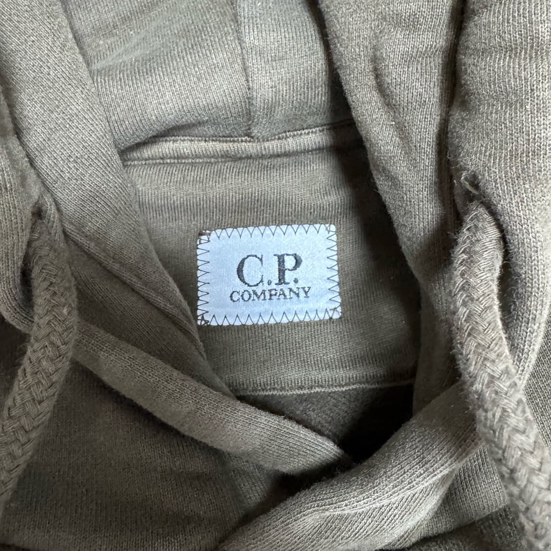 CP 컴퍼니 렌즈 융 카키 후드티 M 상품이미지5