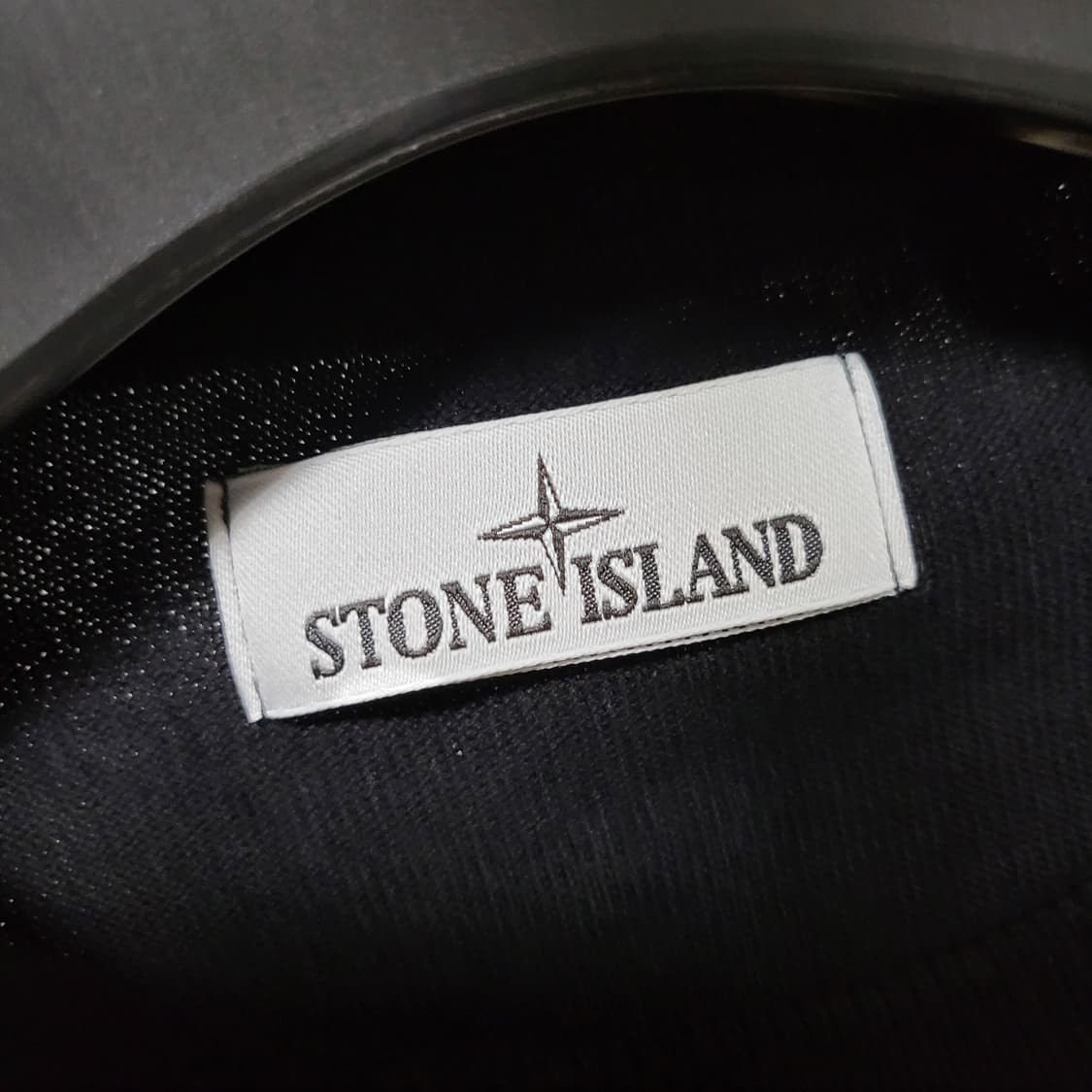 [새상품급] XL / 24SS 스톤아일랜드 니트  상품이미지4