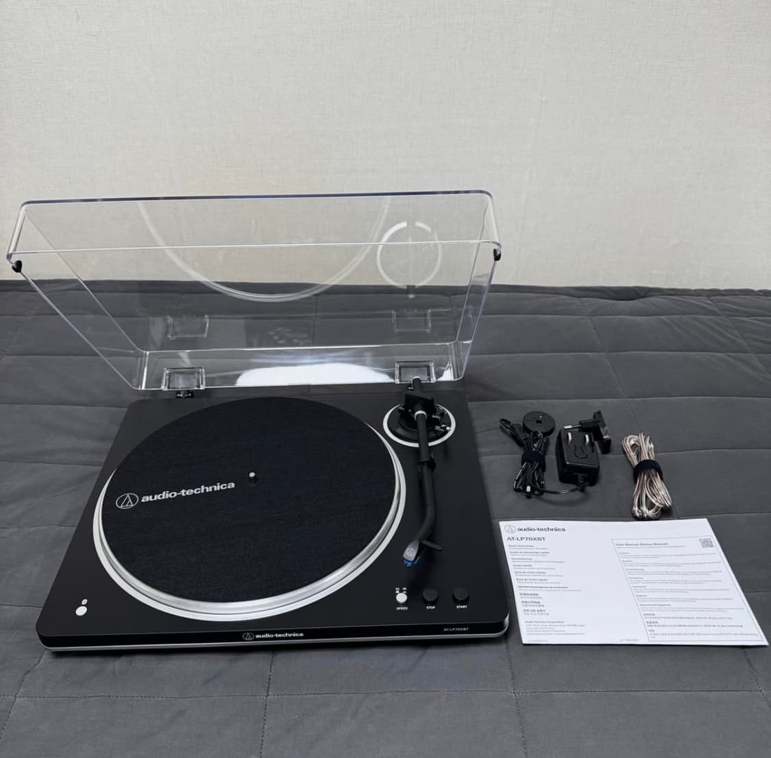 오디오테크니카 턴테이블 AT-LP70XBT  상품이미지1