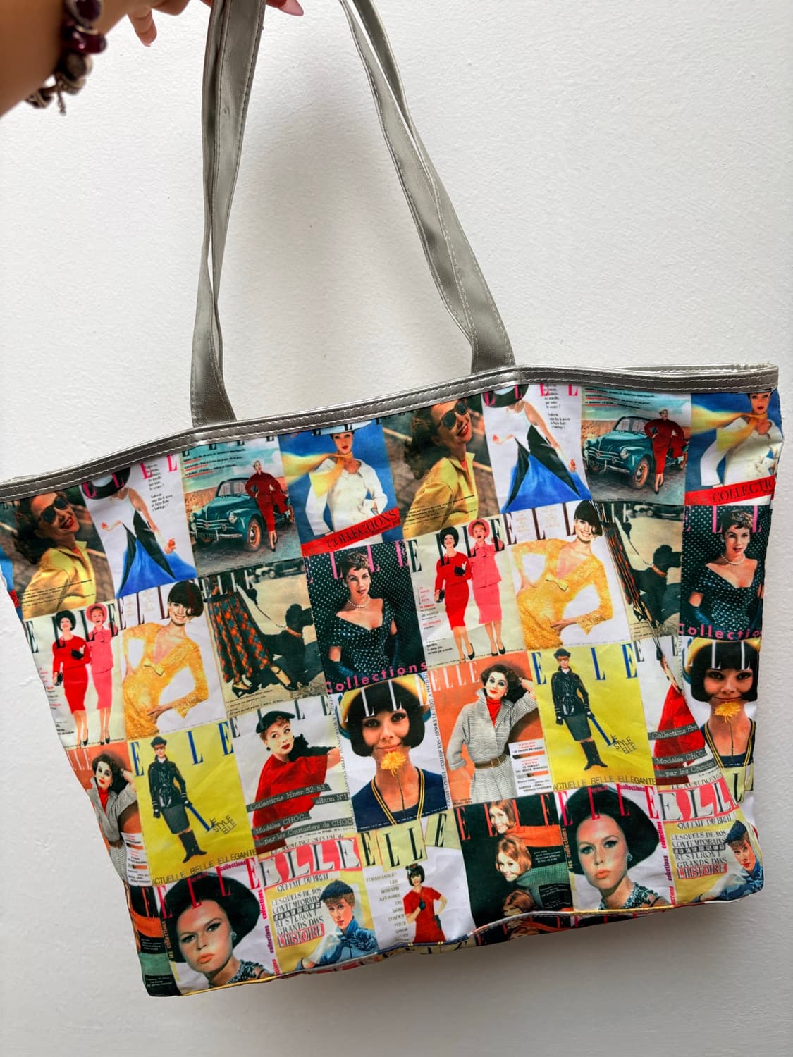 Magazine Muse Tote Bag  상품이미지1