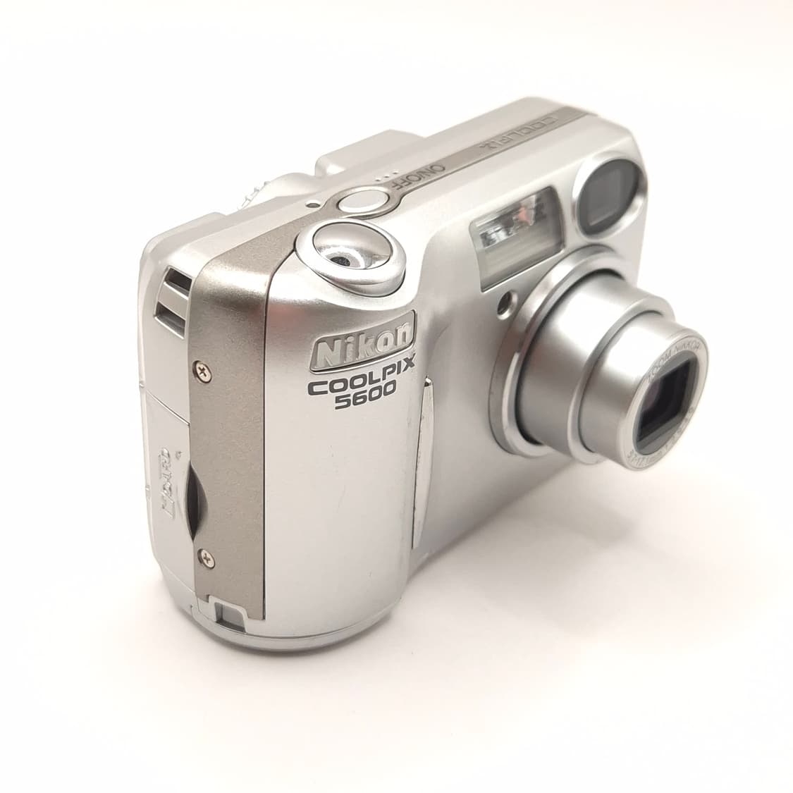 미품🌟 니콘 쿨픽스 5600 🍒 상큼한 감성샷 미니디카✨ 상품이미지6