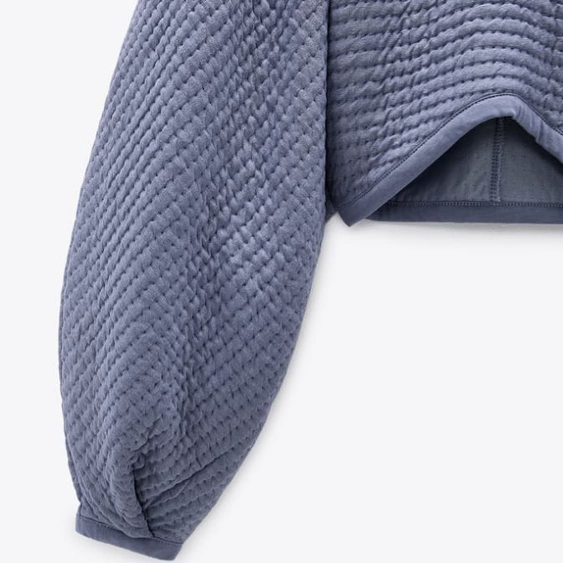 자라 퀼팅 크롭 스웨트셔츠 맨투맨 상품이미지2