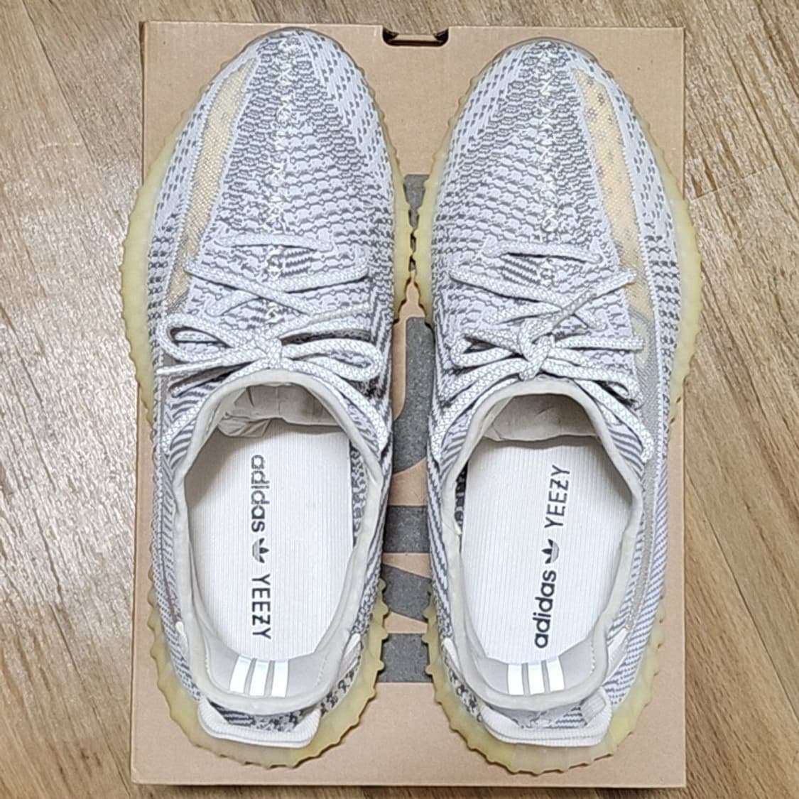 아디다스 285 이지부스트 스태틱 350 상품이미지4