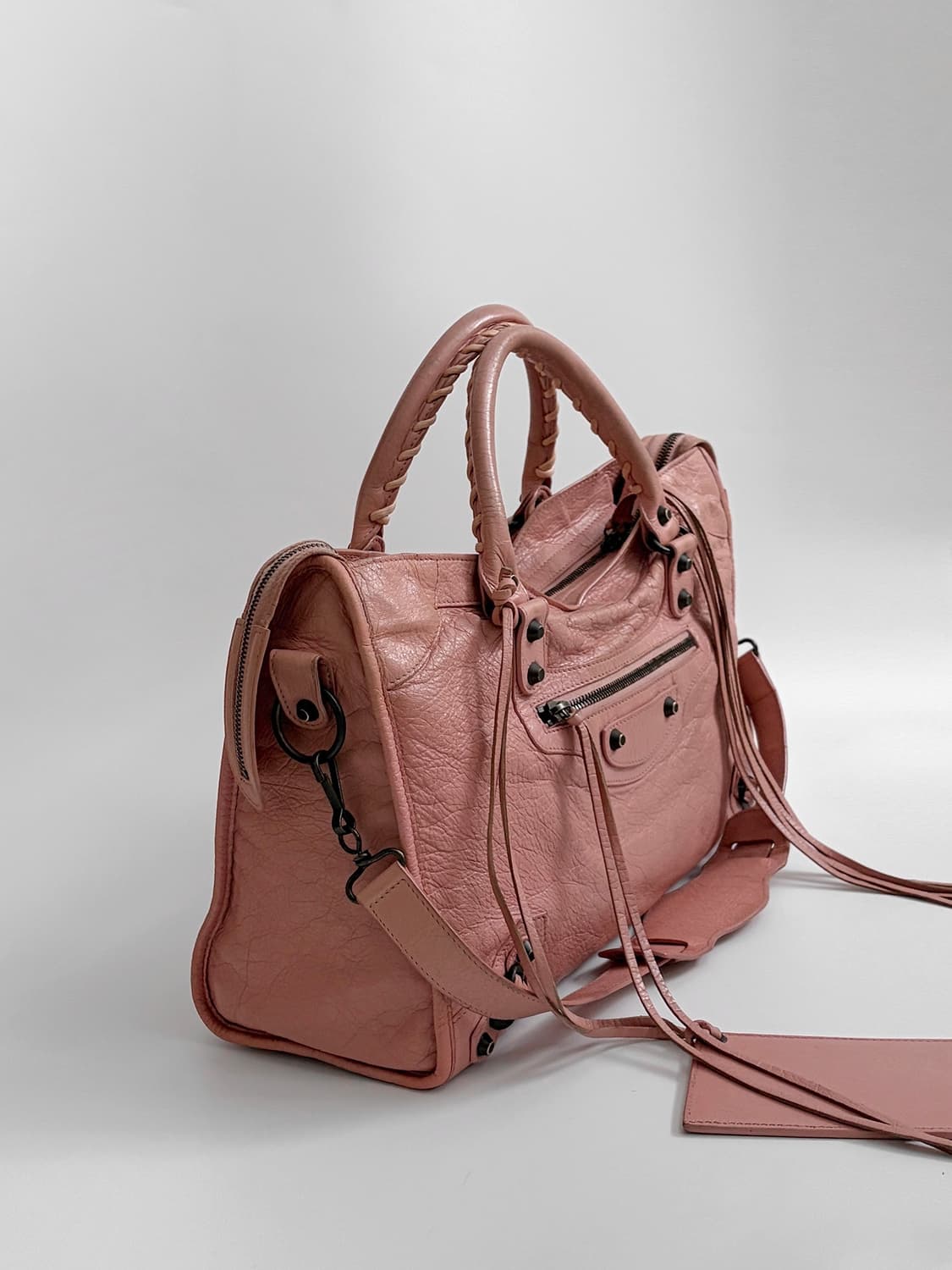 발렌시아가 클래식 시티백 미듐 판매합니다. 상품이미지3