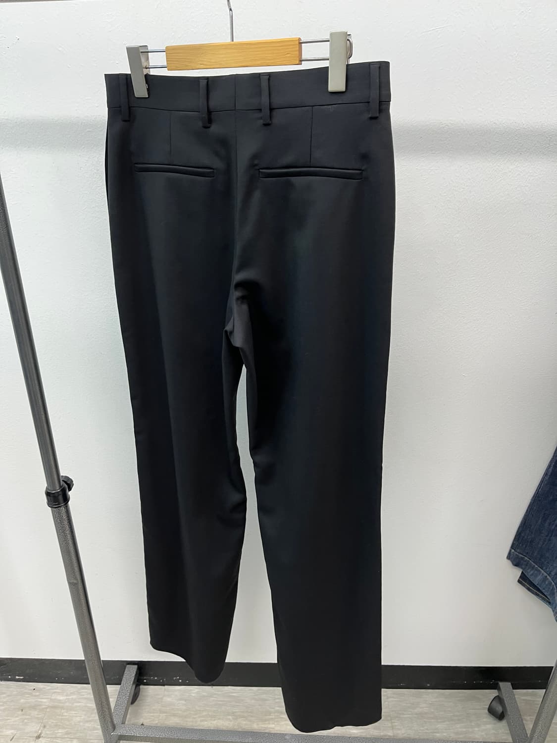 여) 로에베 신형 와이드팬츠  상품이미지5