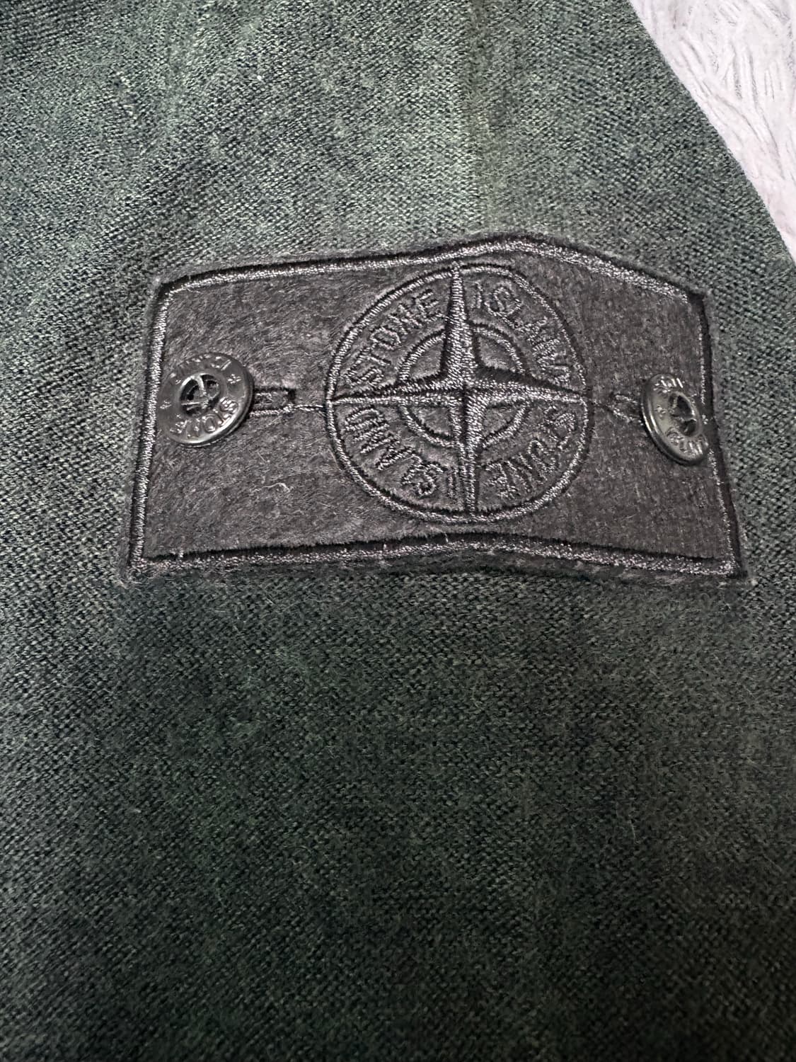 스톤아일랜드 고스트피스 와펜 니트 상품이미지2