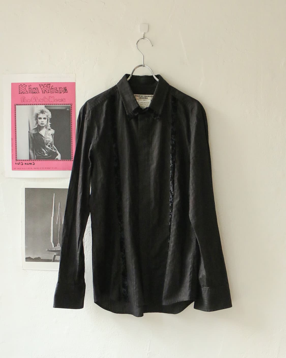 캐서린 햄넷 런던 블랙 셔츠 상품이미지1