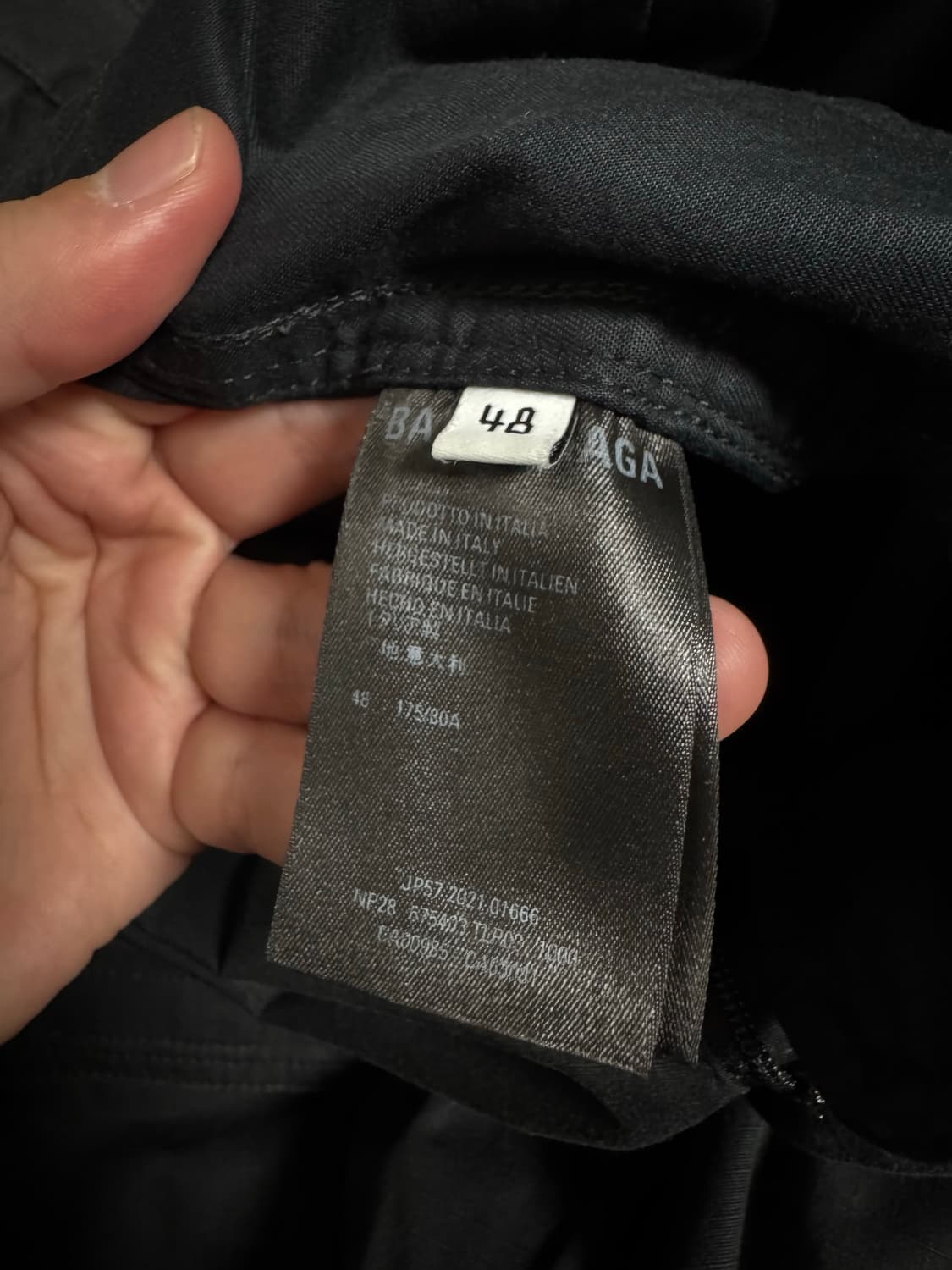 발렌시아가 22SS 멀티 비대칭 카고팬츠 블랙 48 상품이미지5