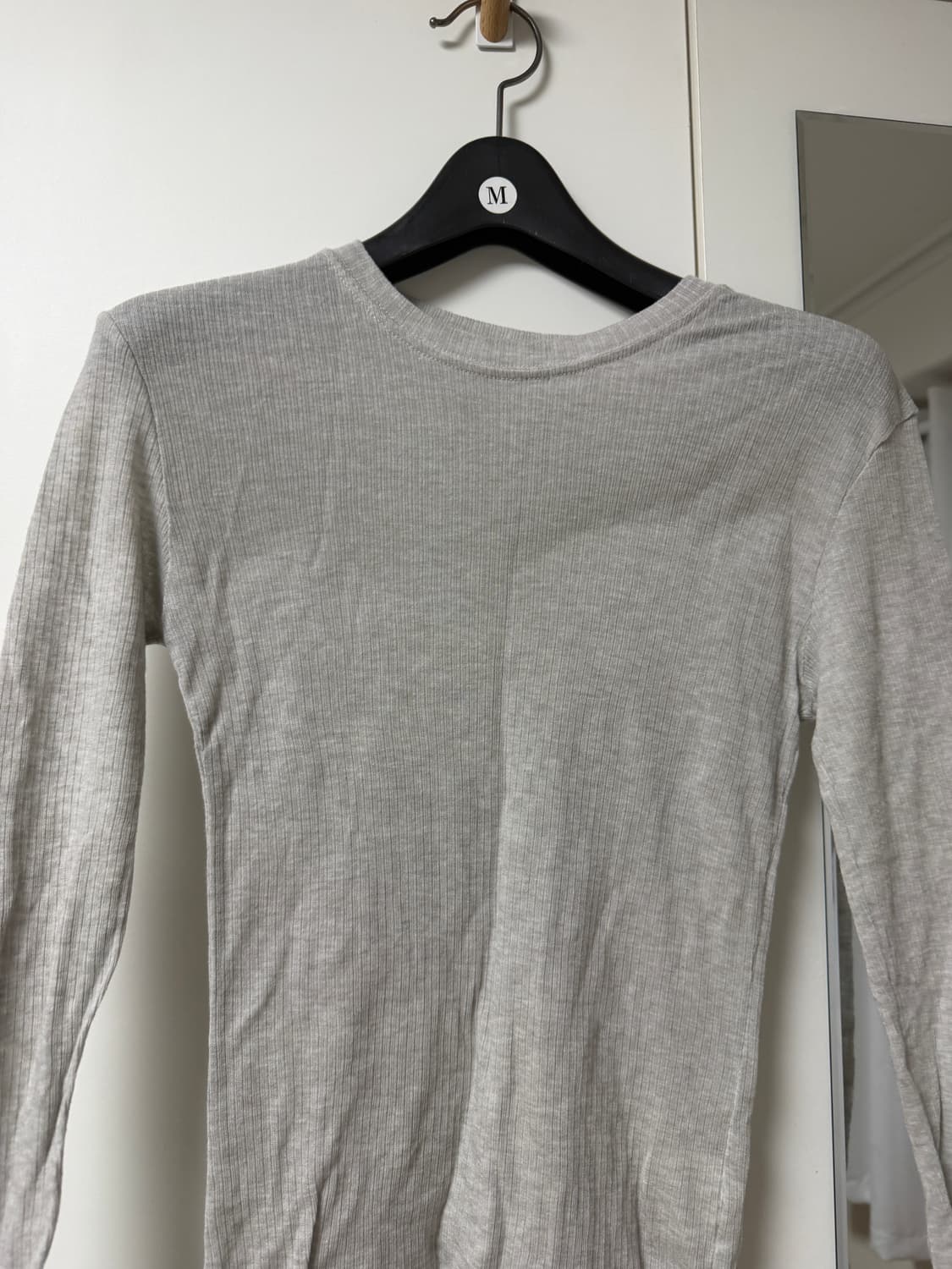 기본템 화이트/그레이 긴팔 티셔츠 ( 새상품) 2개가격 상품이미지5
