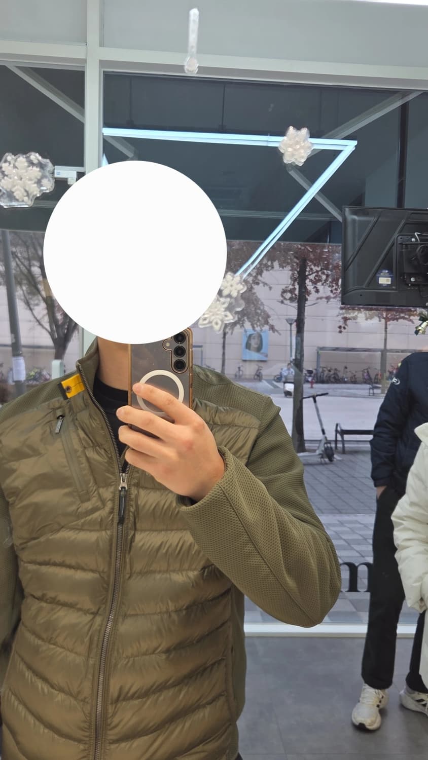 파라점퍼스 니트 경량패딩 상품이미지1