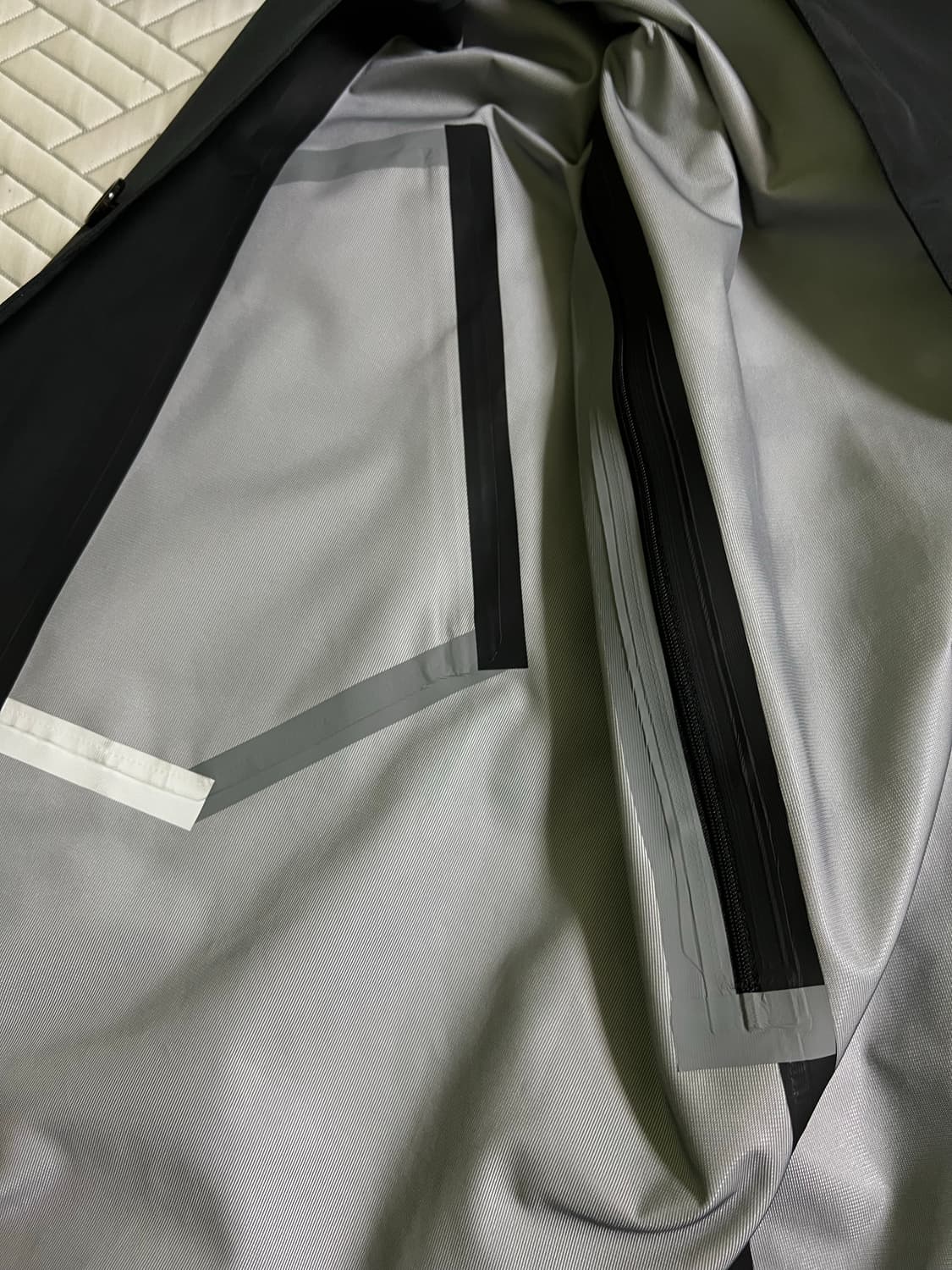 언더커버 신디셔먼 코트 상품이미지9