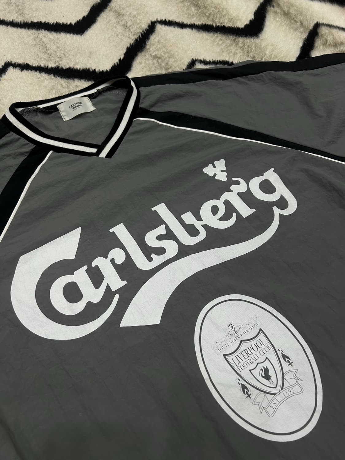[실측XL]빈티지 칼스버그 리버풀 V넥 오버핏 웜업 상품이미지1