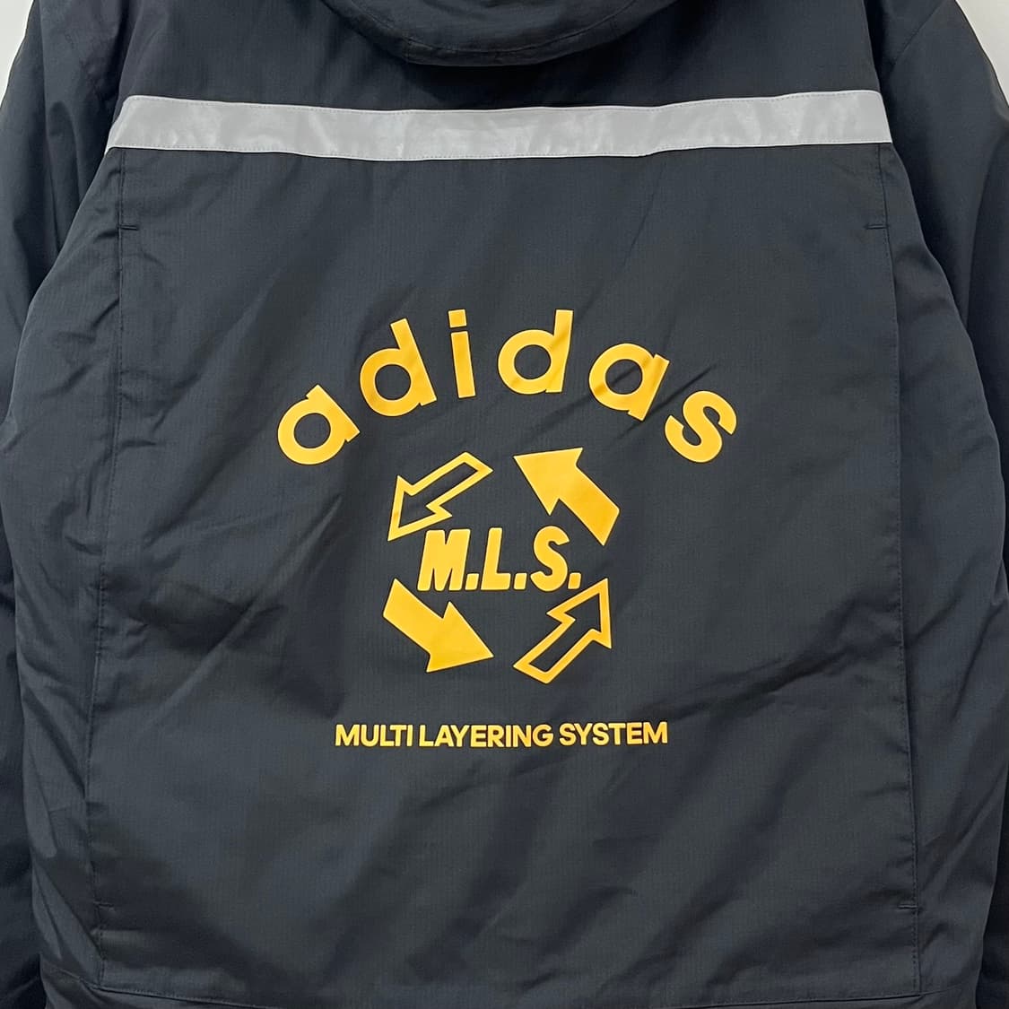 아디다스 어드벤쳐 2in1 덕다운 패딩 자켓 상품이미지7