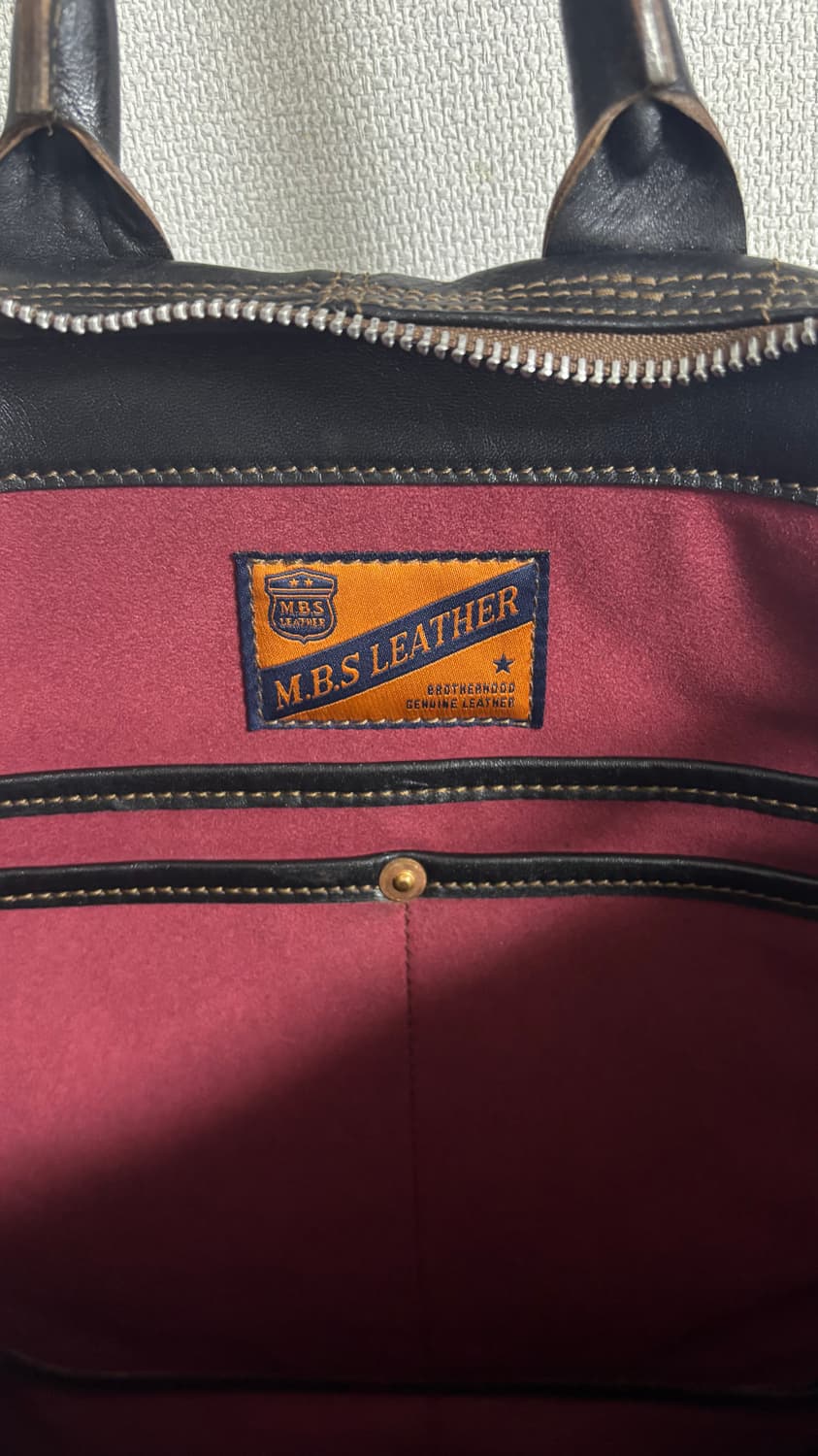 엠비스 레더 헬멧백 블랙 상품이미지3