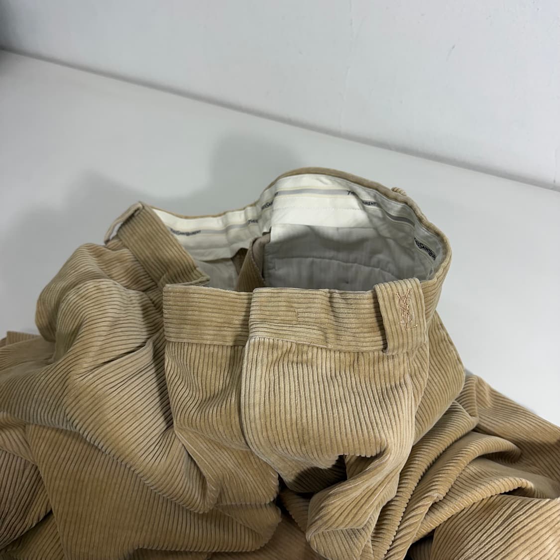 31-32 YSL 입생로랑 베이지 투턱 코듀로이팬츠 상품이미지1